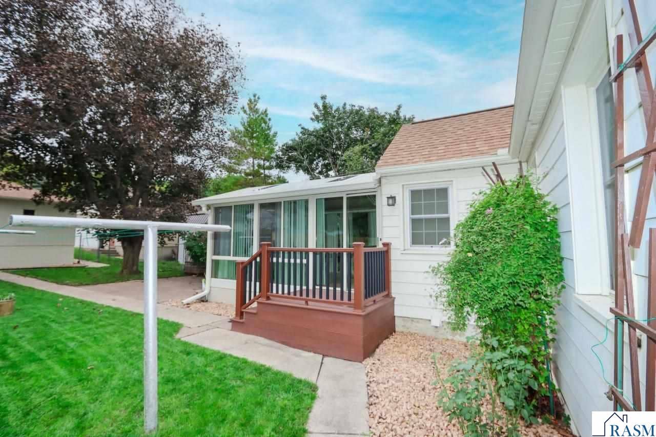 1311 N 5th Street, Mankato, MN 56001