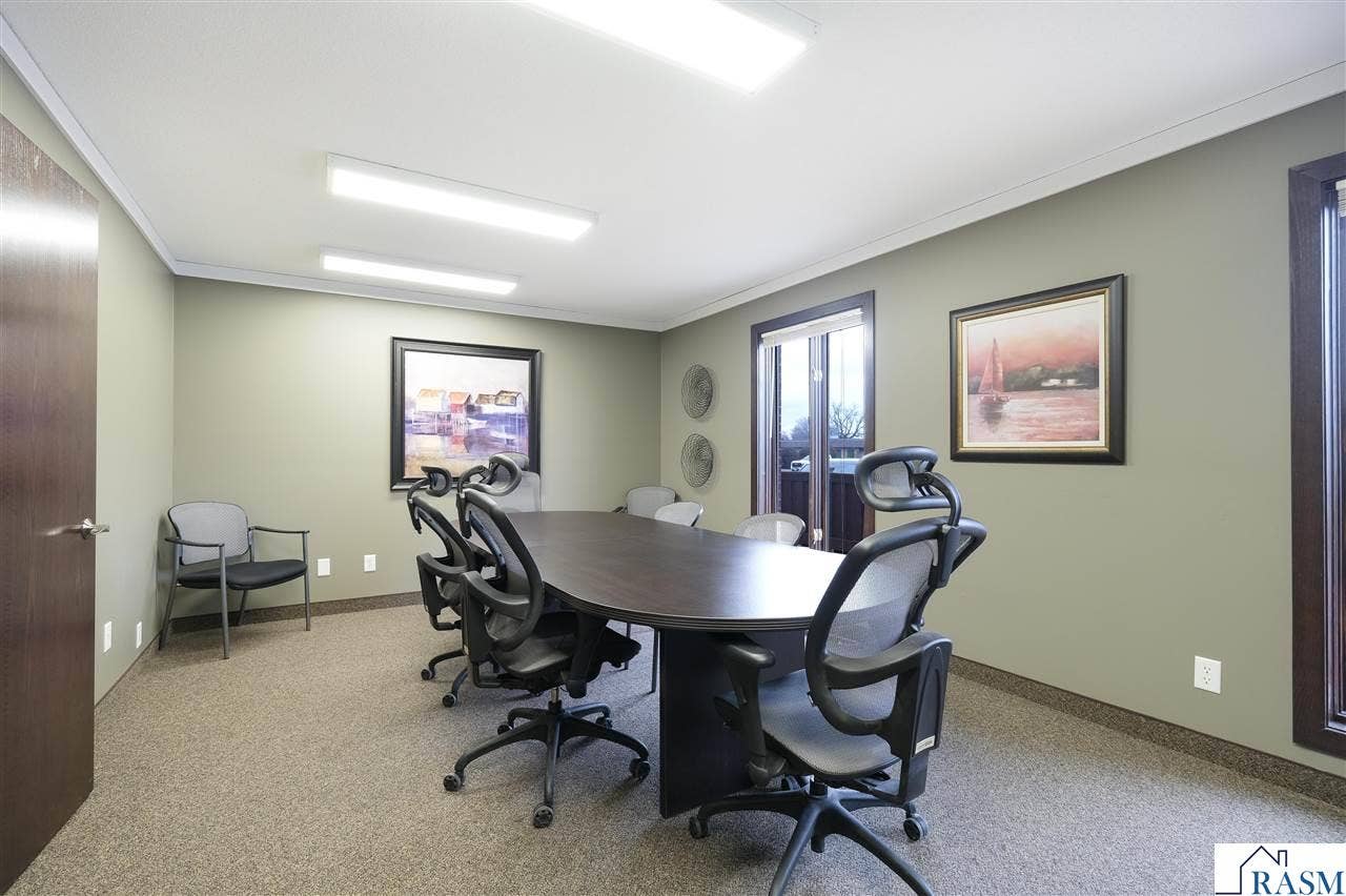 931 Madison Ave, Mankato, MN 56001