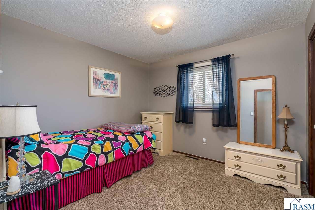 115 Tami Lane, Mankato, MN 56001