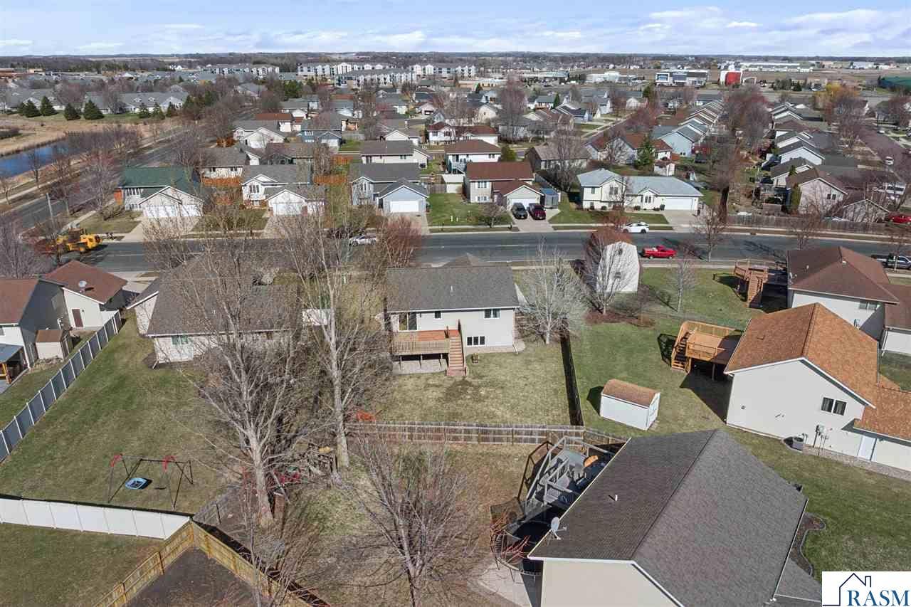 604 St Andrews Drive, Mankato, MN 56001