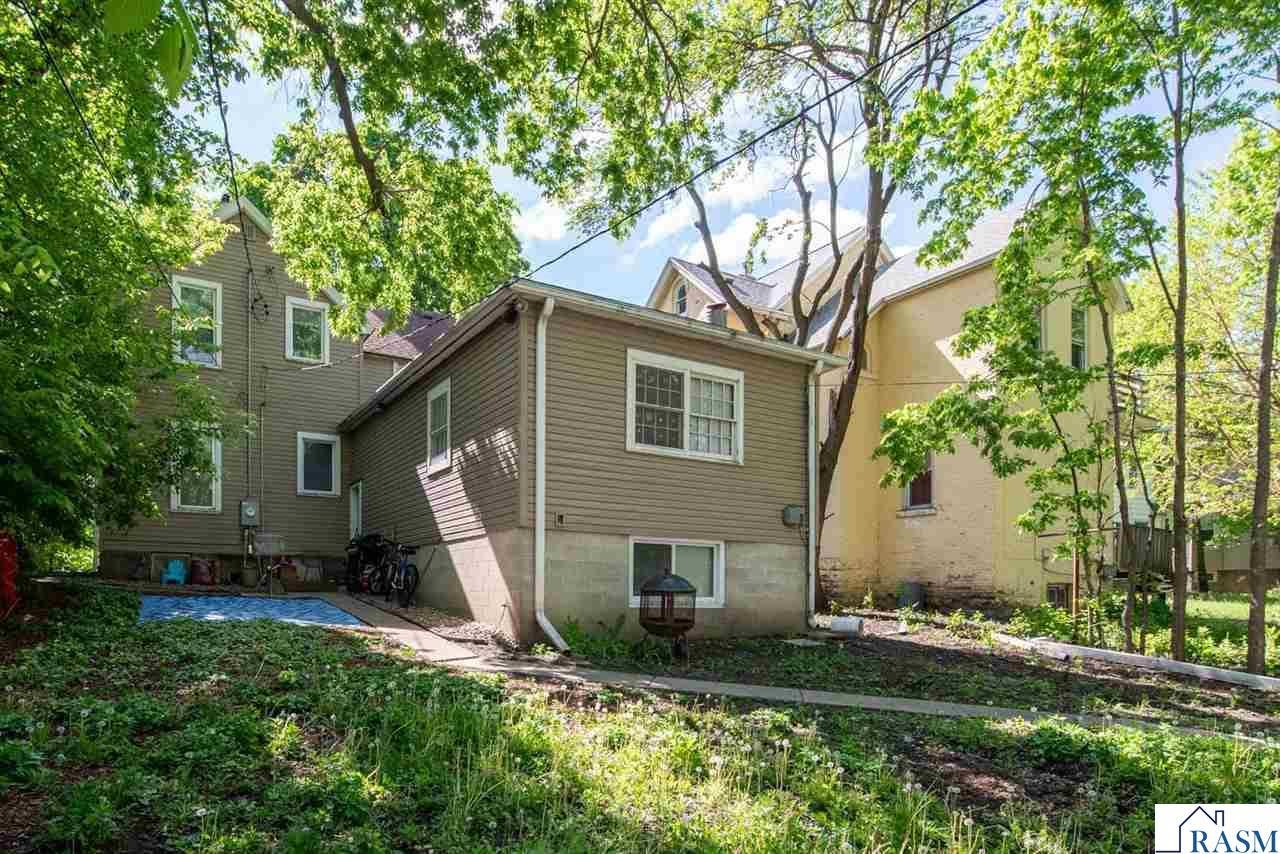 112 S 5th Street, Mankato, MN 56001
