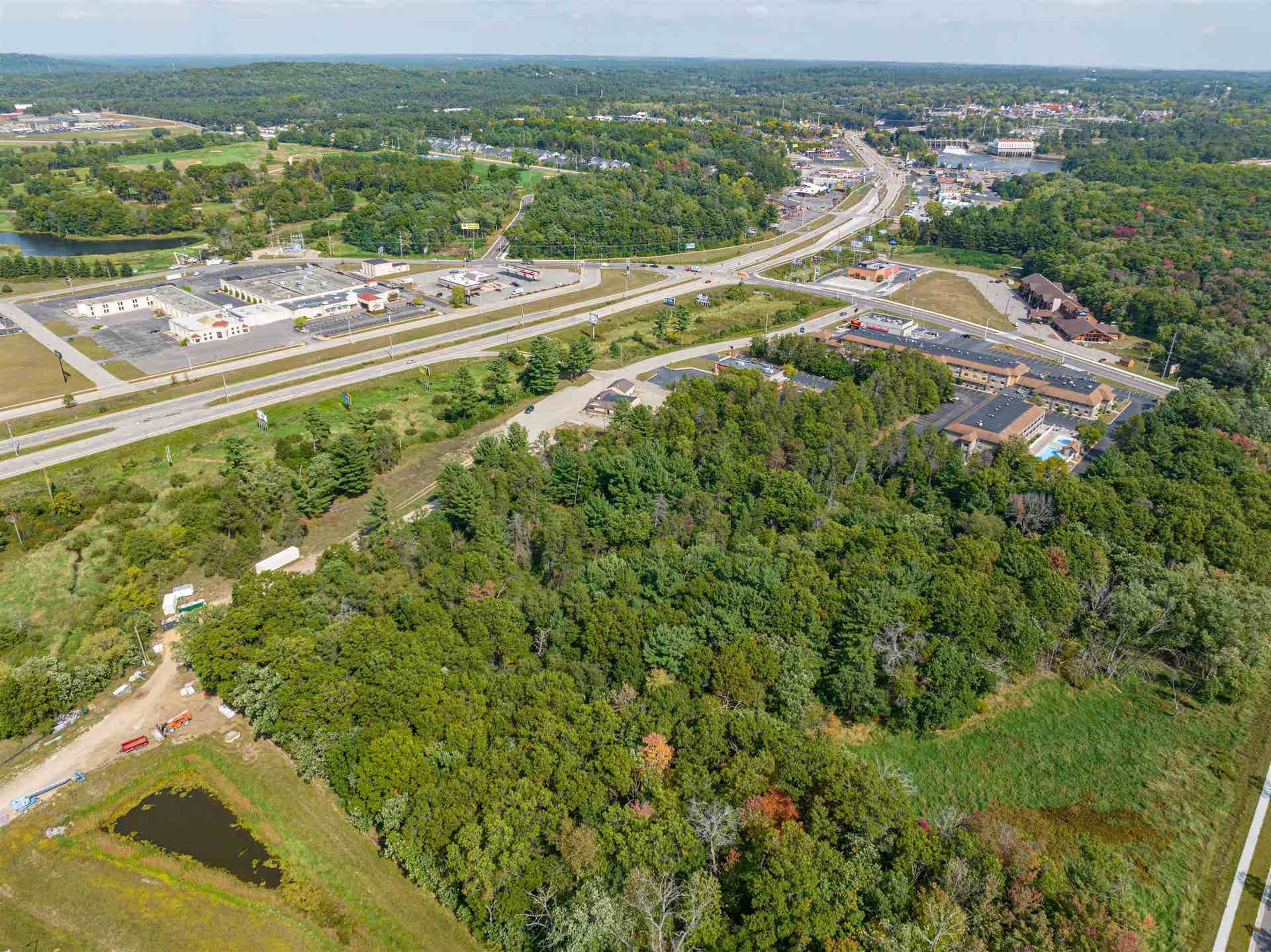 650 S Frontage Road, Wisconsin Dells, WI 53965