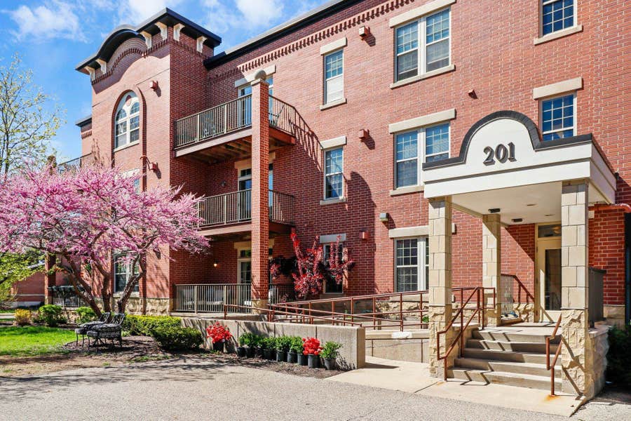 Property photo for 201 E Lane Street, #103, Sun Prairie, WI