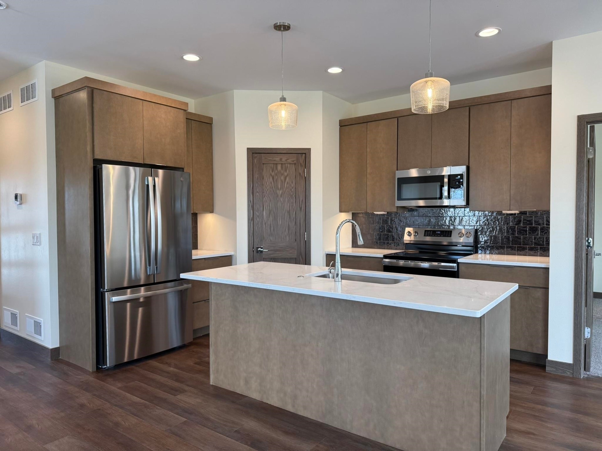 225 Whitetail Lane, #28, Deerfield, WI 53531