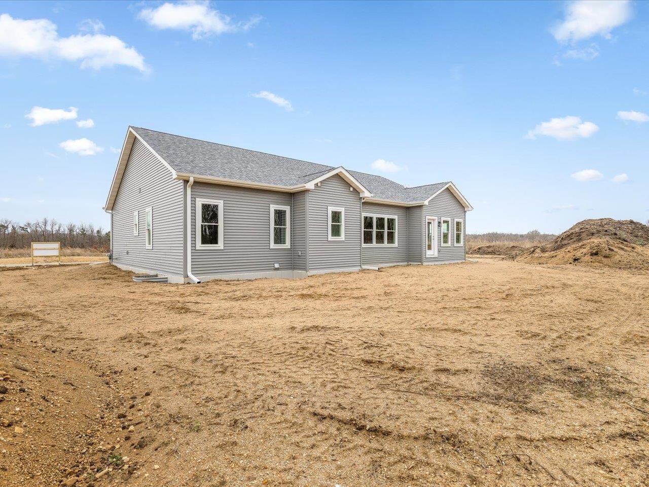 3286 W Prairie Grove Lane, Beloit, WI 53511-0000