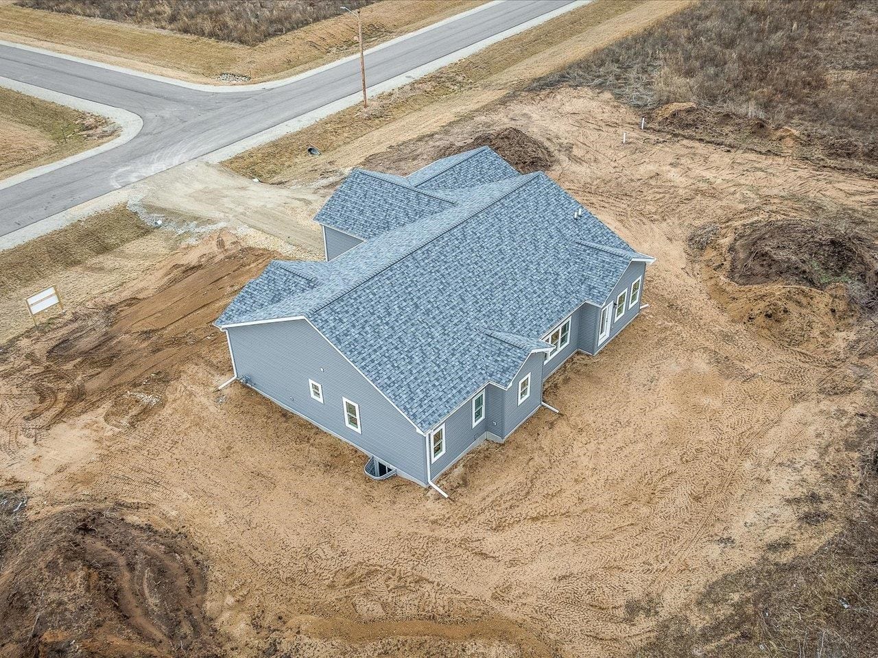 3286 W Prairie Grove Lane, Beloit, WI 53511-0000