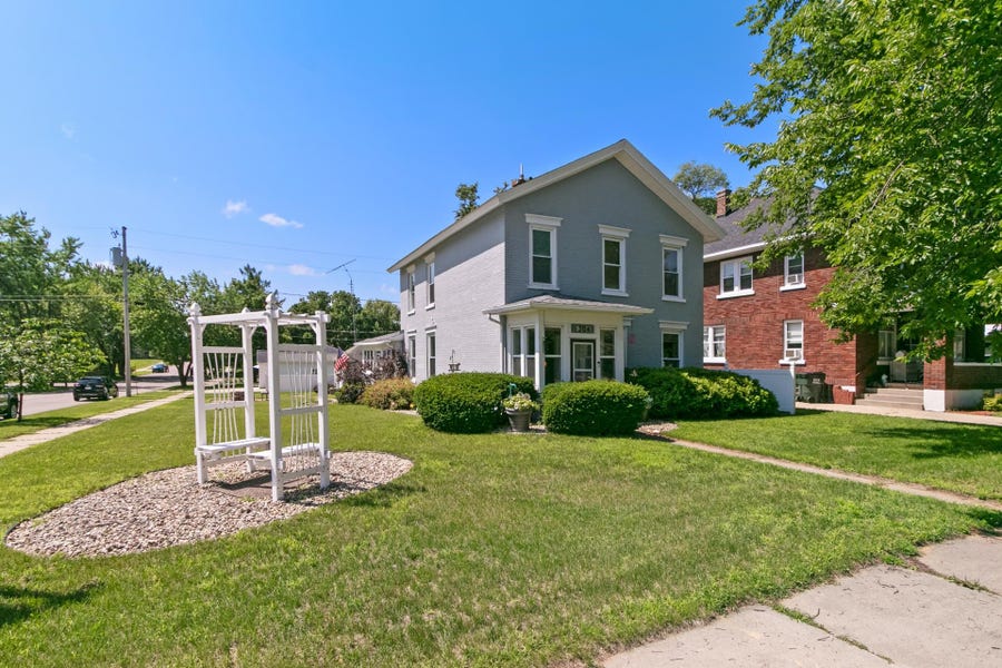 Property photo for 304 W Emmett Street, Portage, WI