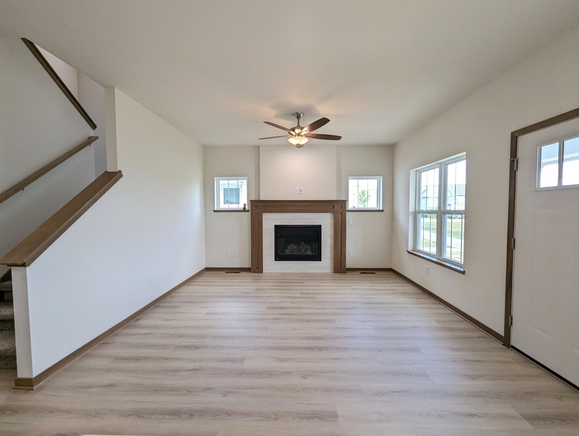 14 Bluestem Pass, Mount Horeb, WI 53572
