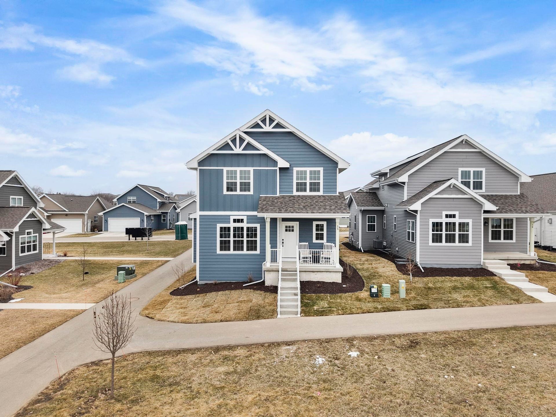 15 Bluestem Pass, Mount Horeb, WI 53572