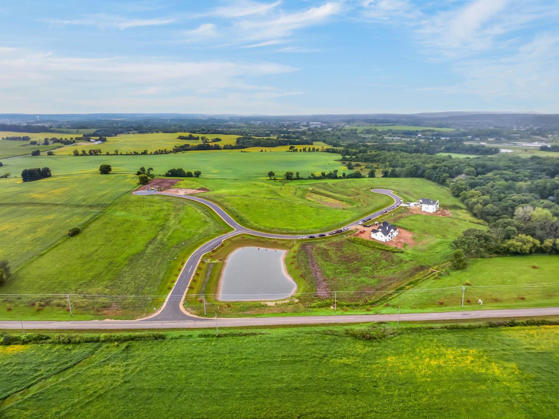 Unit 2 Pine Club Lane, Verona, WI 53597