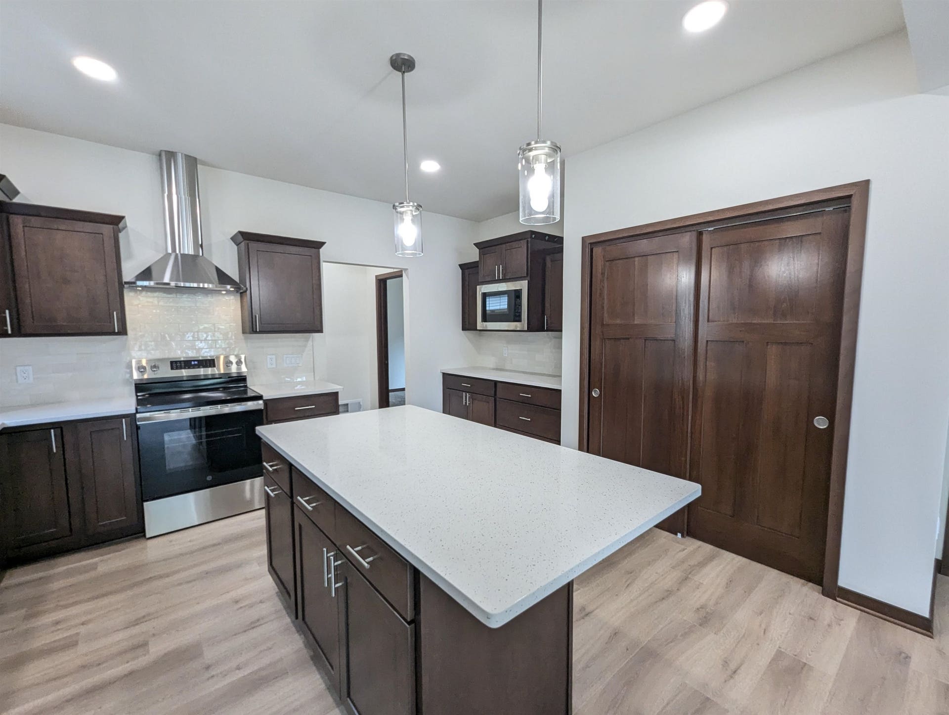 213 Lillehammer Lane, Mount Horeb, WI 53572