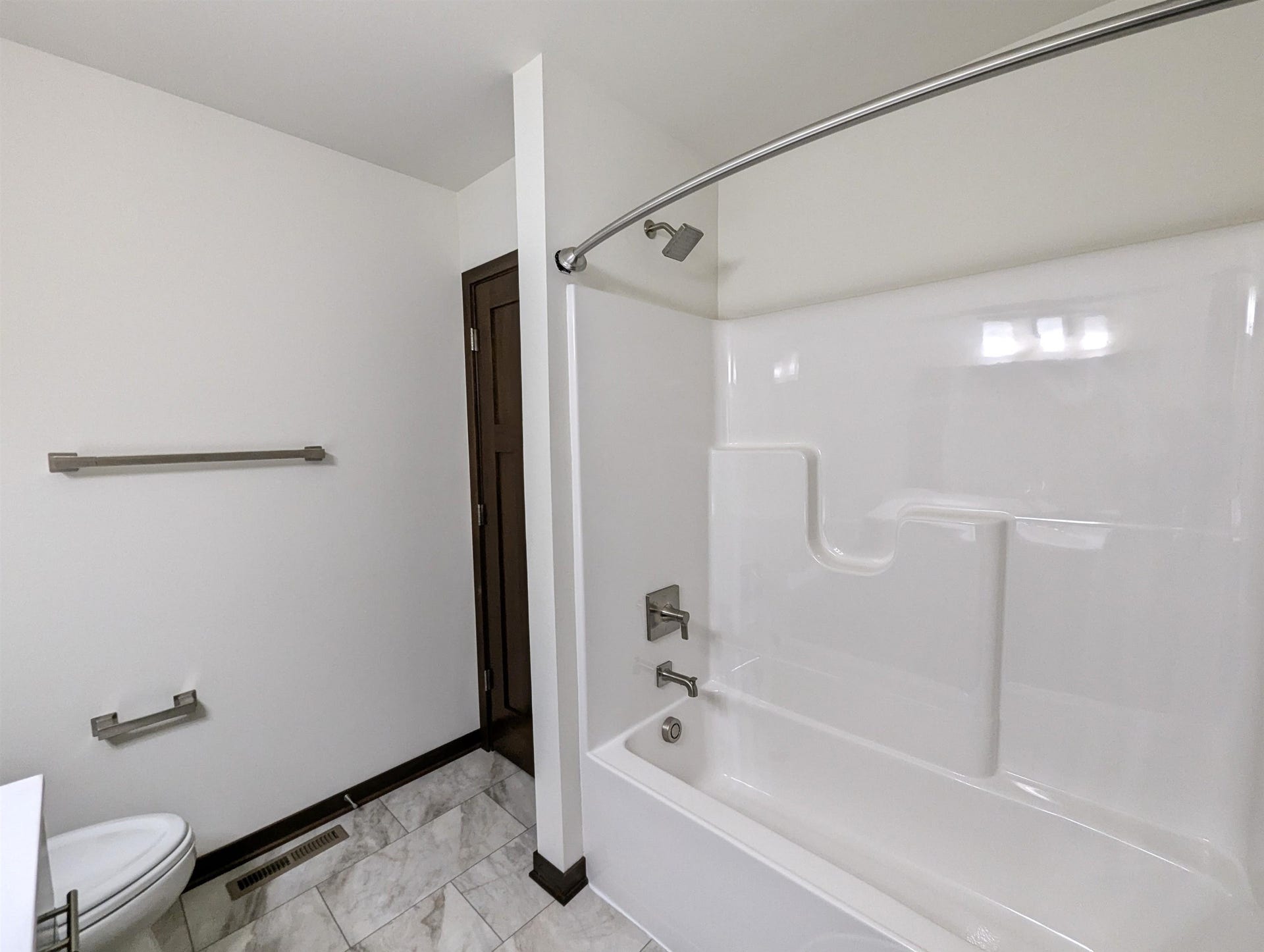213 Lillehammer Lane, Mount Horeb, WI 53572