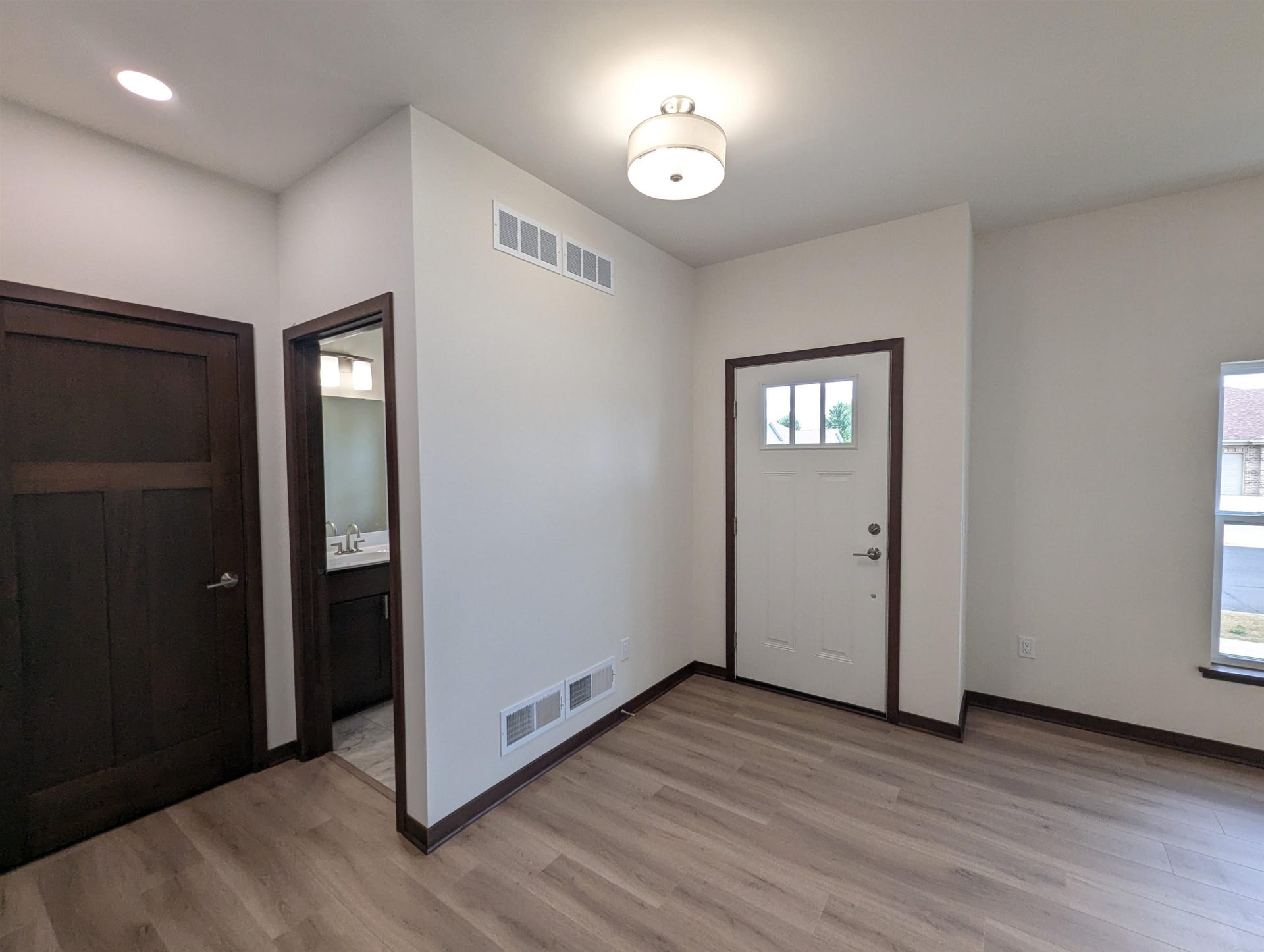 213 Lillehammer Lane, Mount Horeb, WI 53572