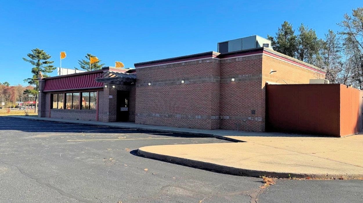 630 S Frontage Road, Wisconsin Dells, WI 53965