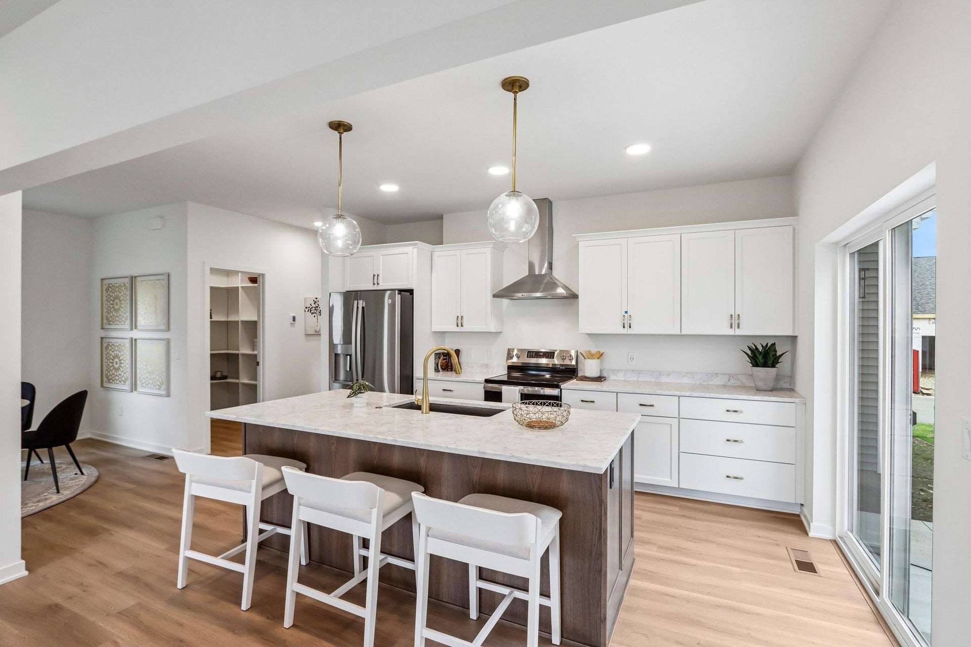 6643 Redpoll Road, Middleton, WI 53562