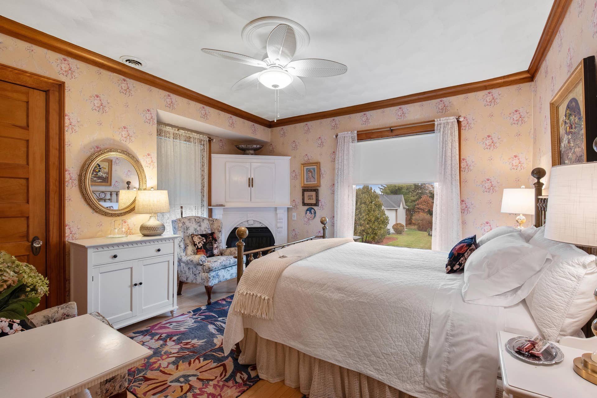 611 E Walnut Street, Horicon, WI 53032-1221