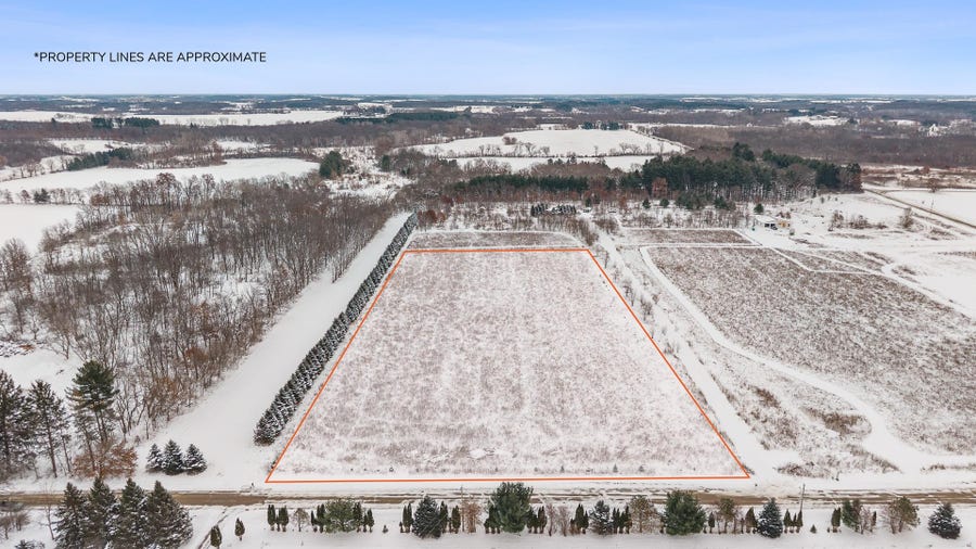 Property photo for N4376 Domes Road, Doylestown, WI