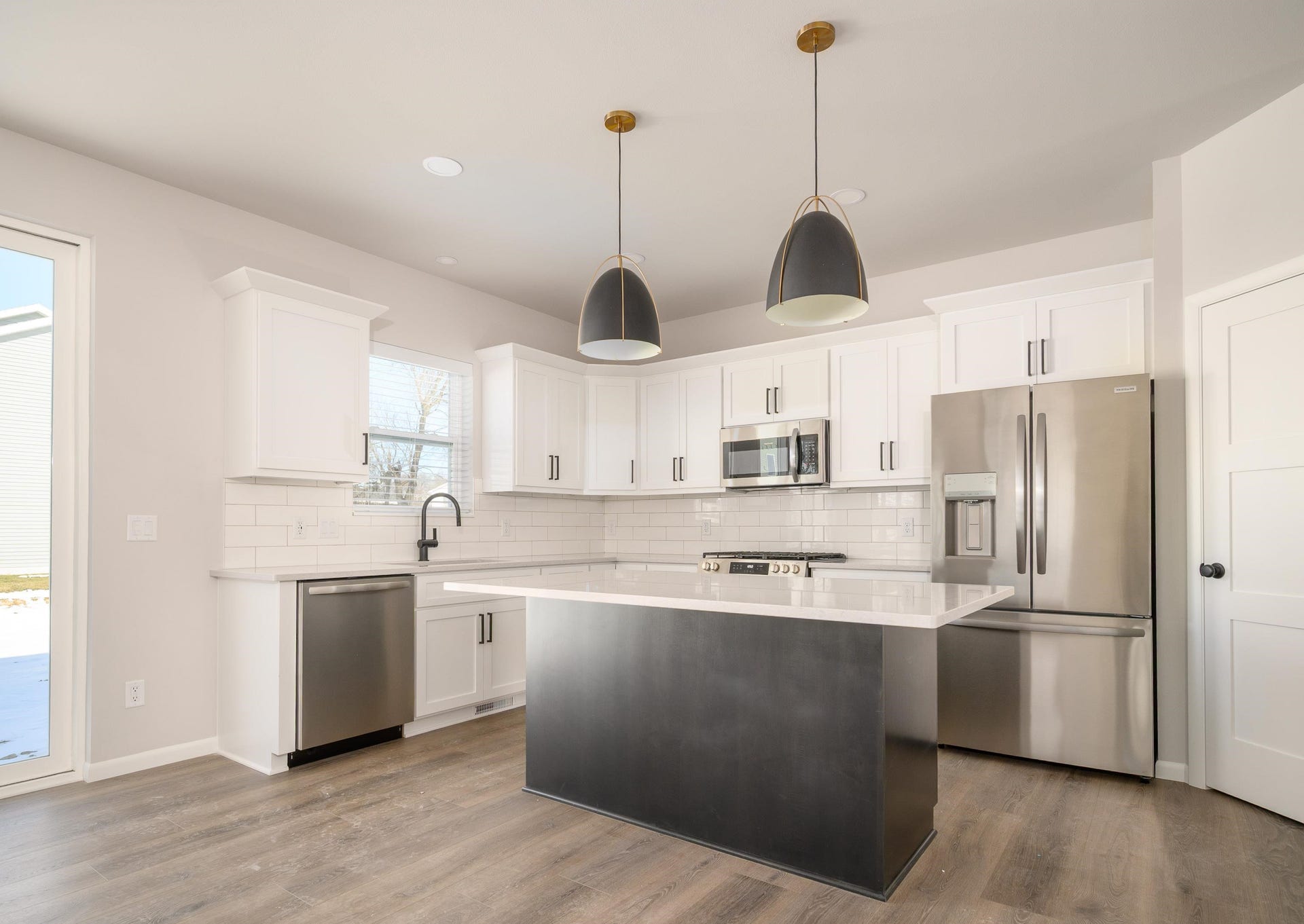 1798 Summerfield Way, Sun Prairie, WI 53590