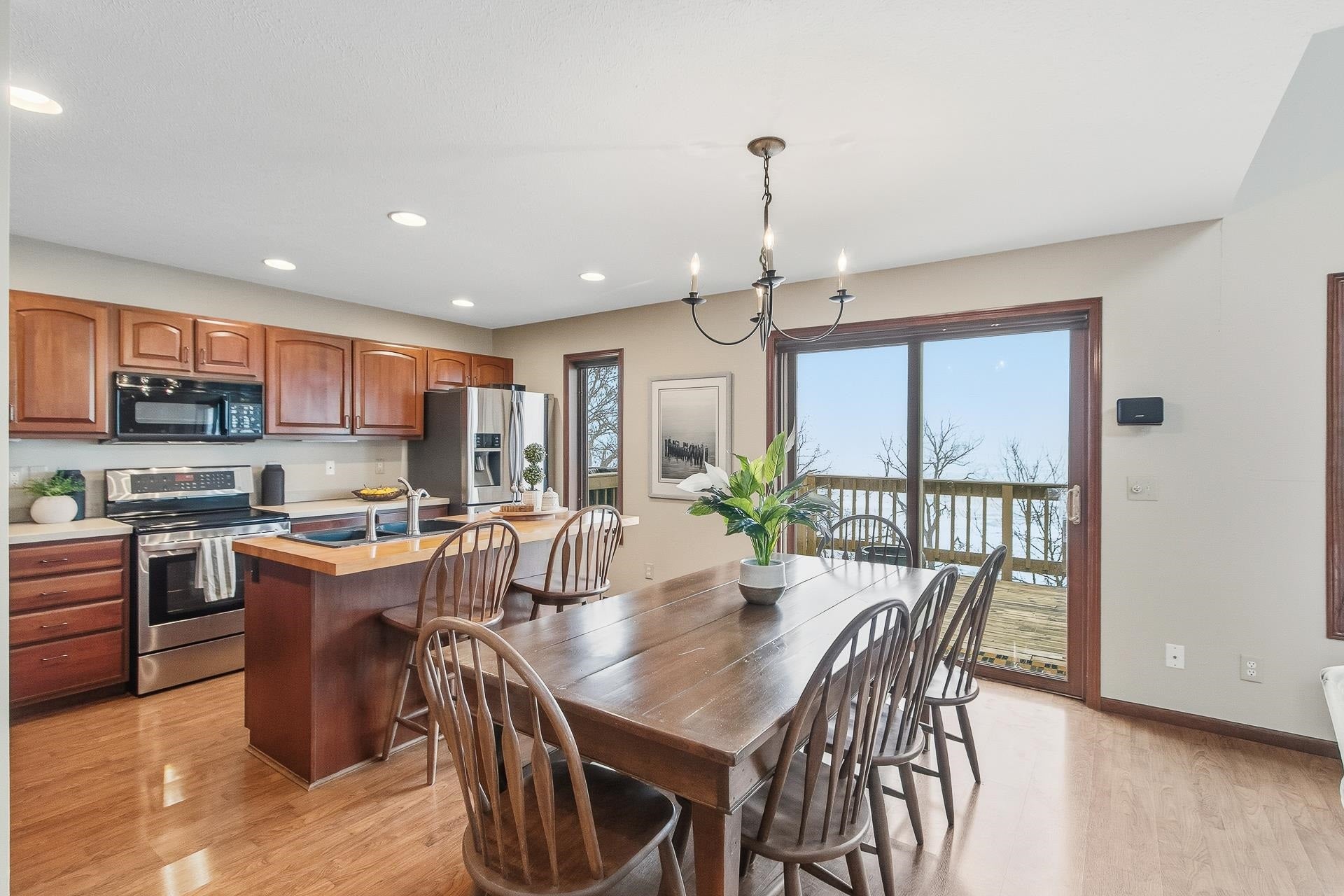 N807 Waubunsee Trail, #3, Koshkonong, WI 53538