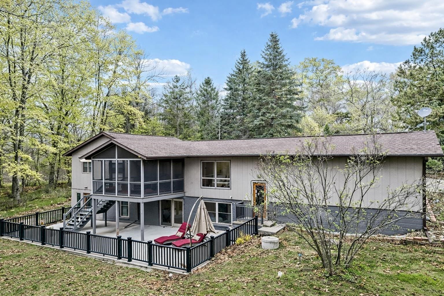 N5630 Thunderbird Road, Caledonia, WI 53901