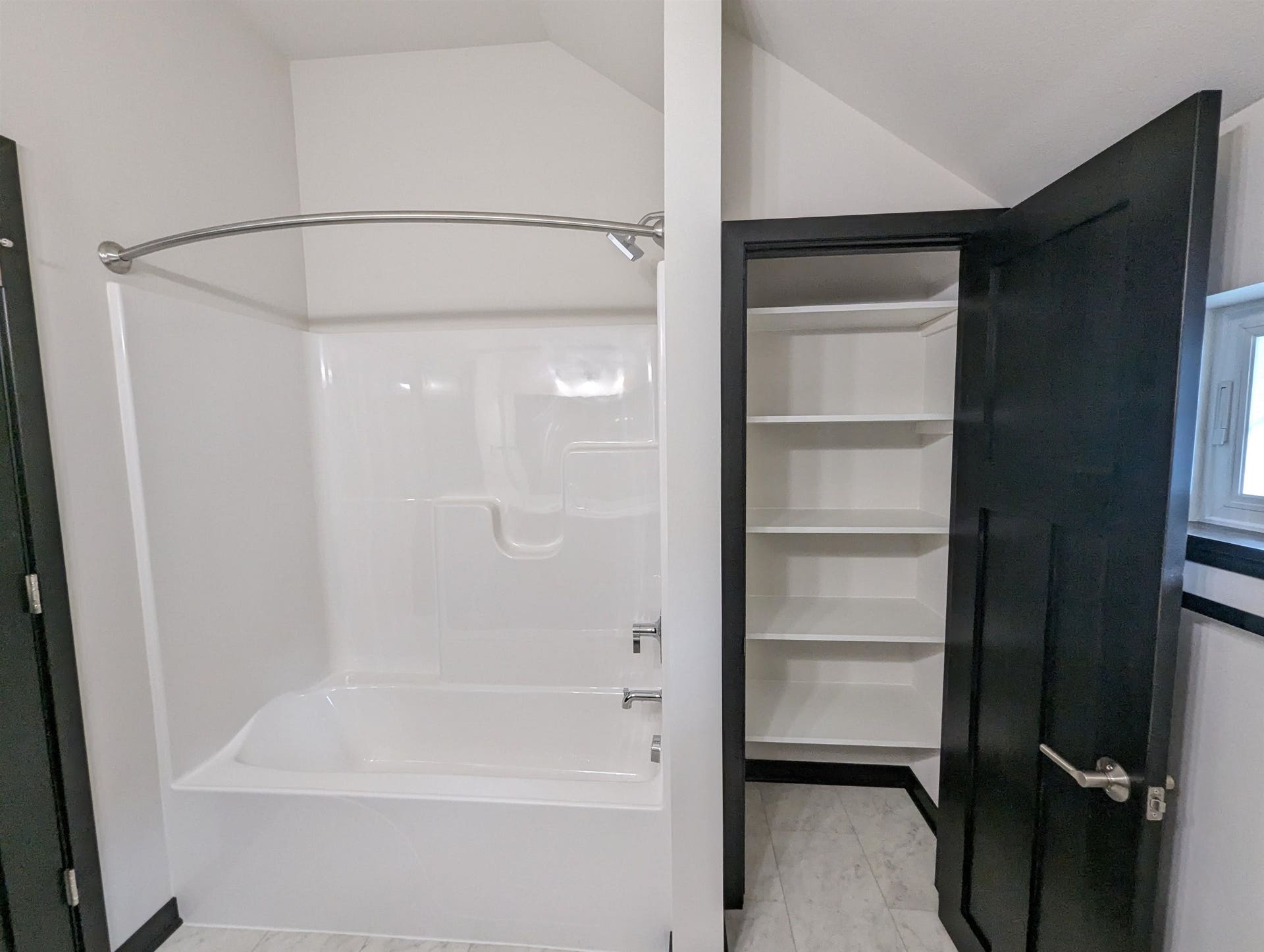 4814 Romaine Road, Fitchburg, WI 53711