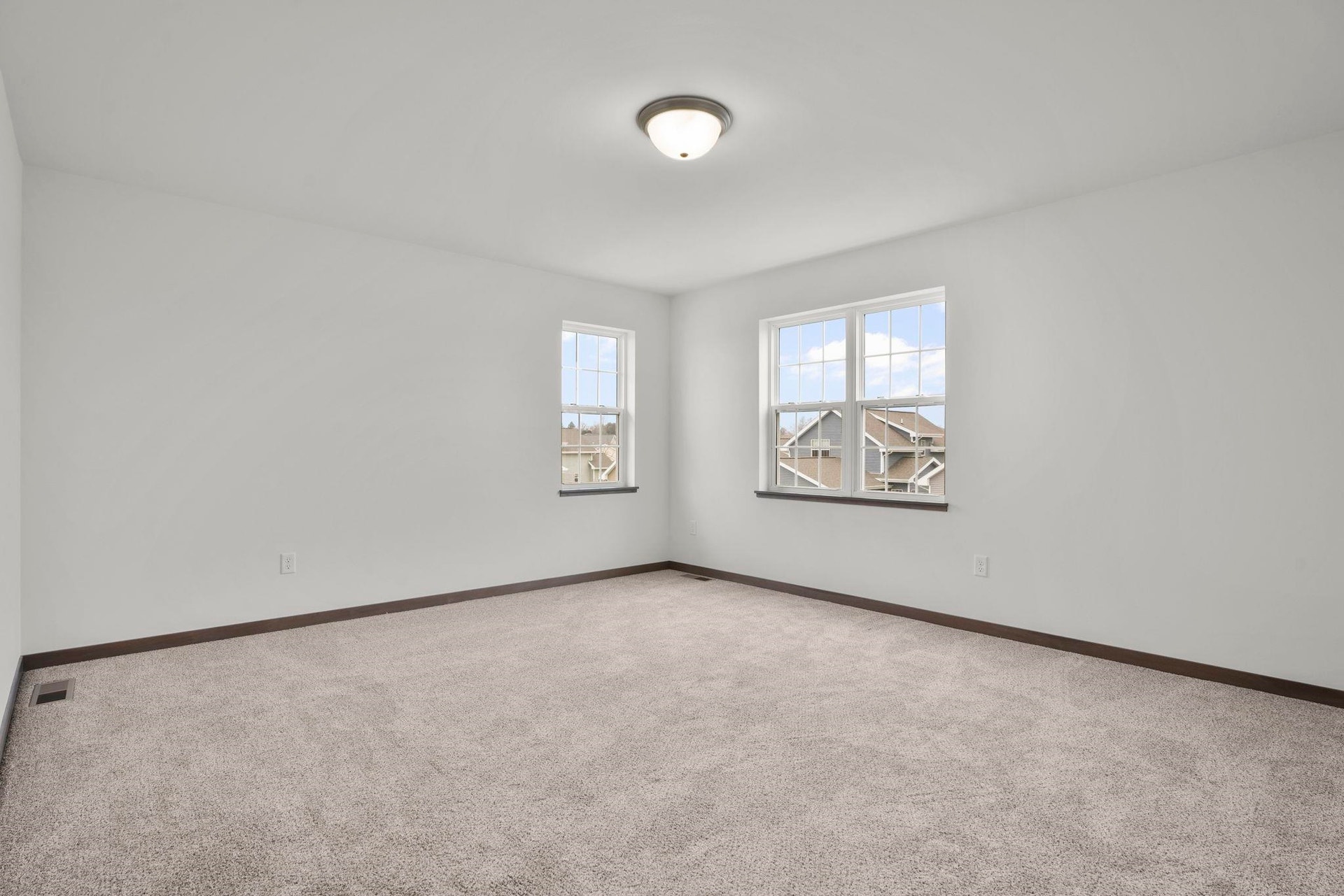27 Windflower Way, Mount Horeb, WI 53572
