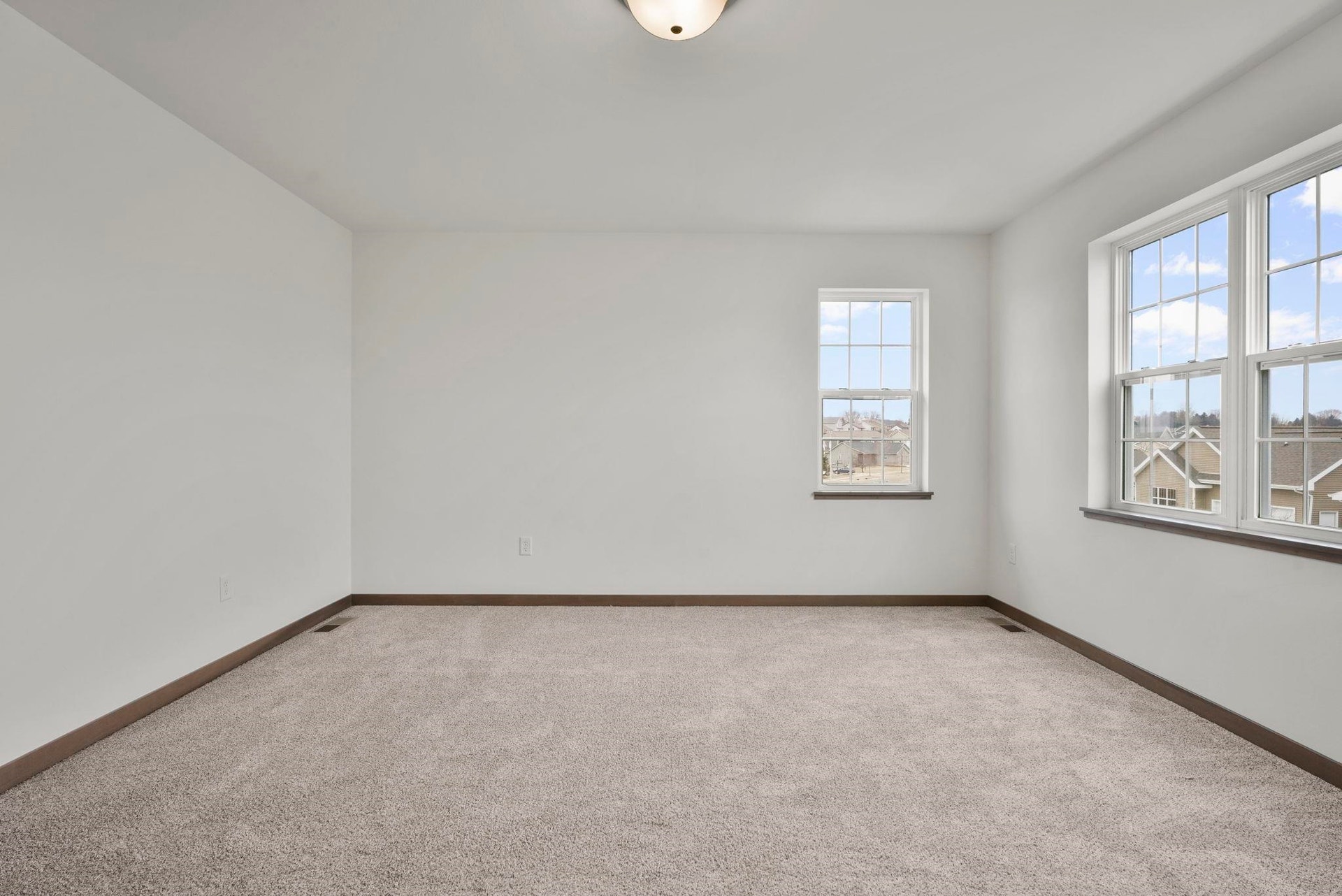 27 Windflower Way, Mount Horeb, WI 53572