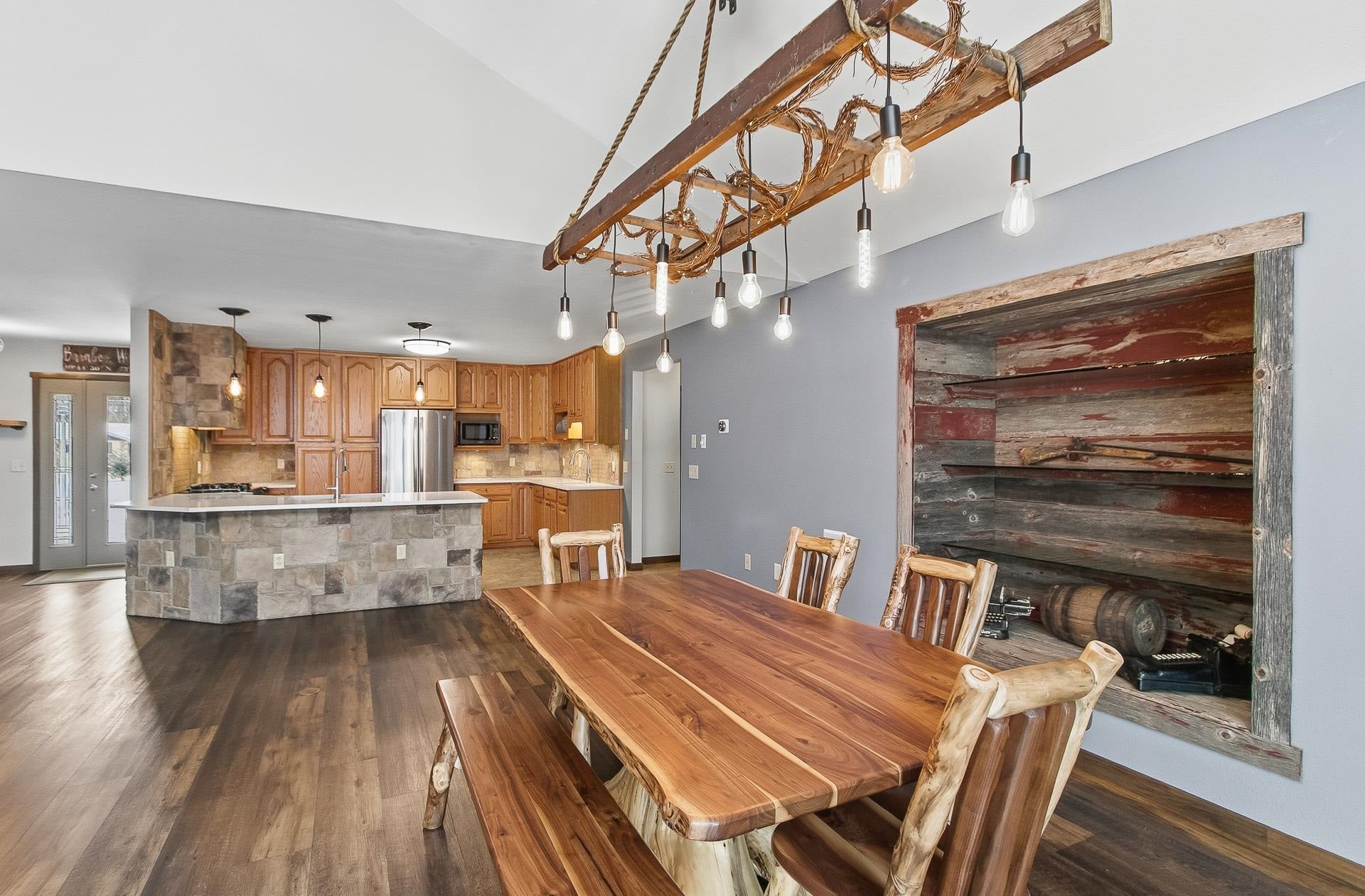 831 Island Court, Baraboo, WI 53913