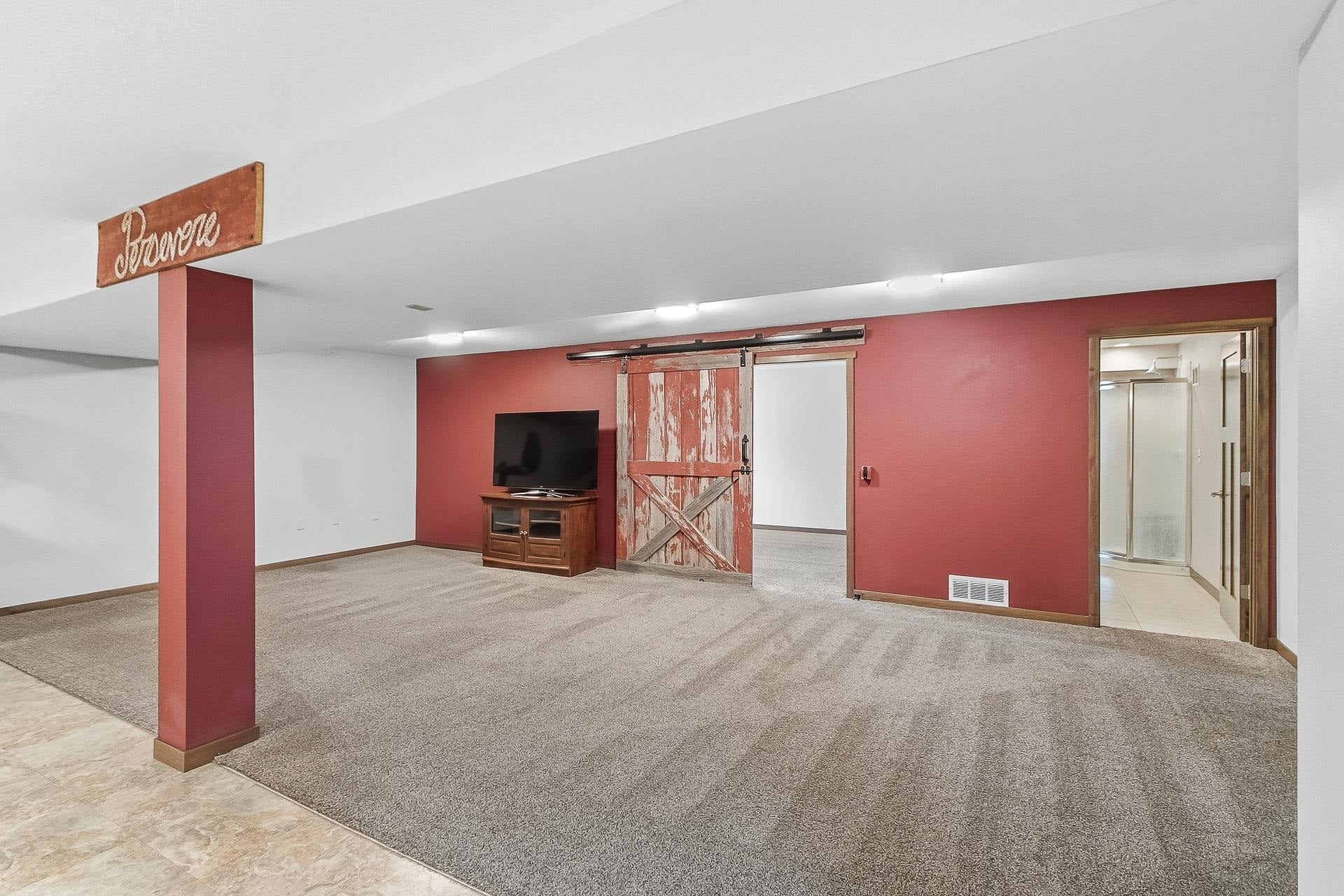 831 Island Court, Baraboo, WI 53913