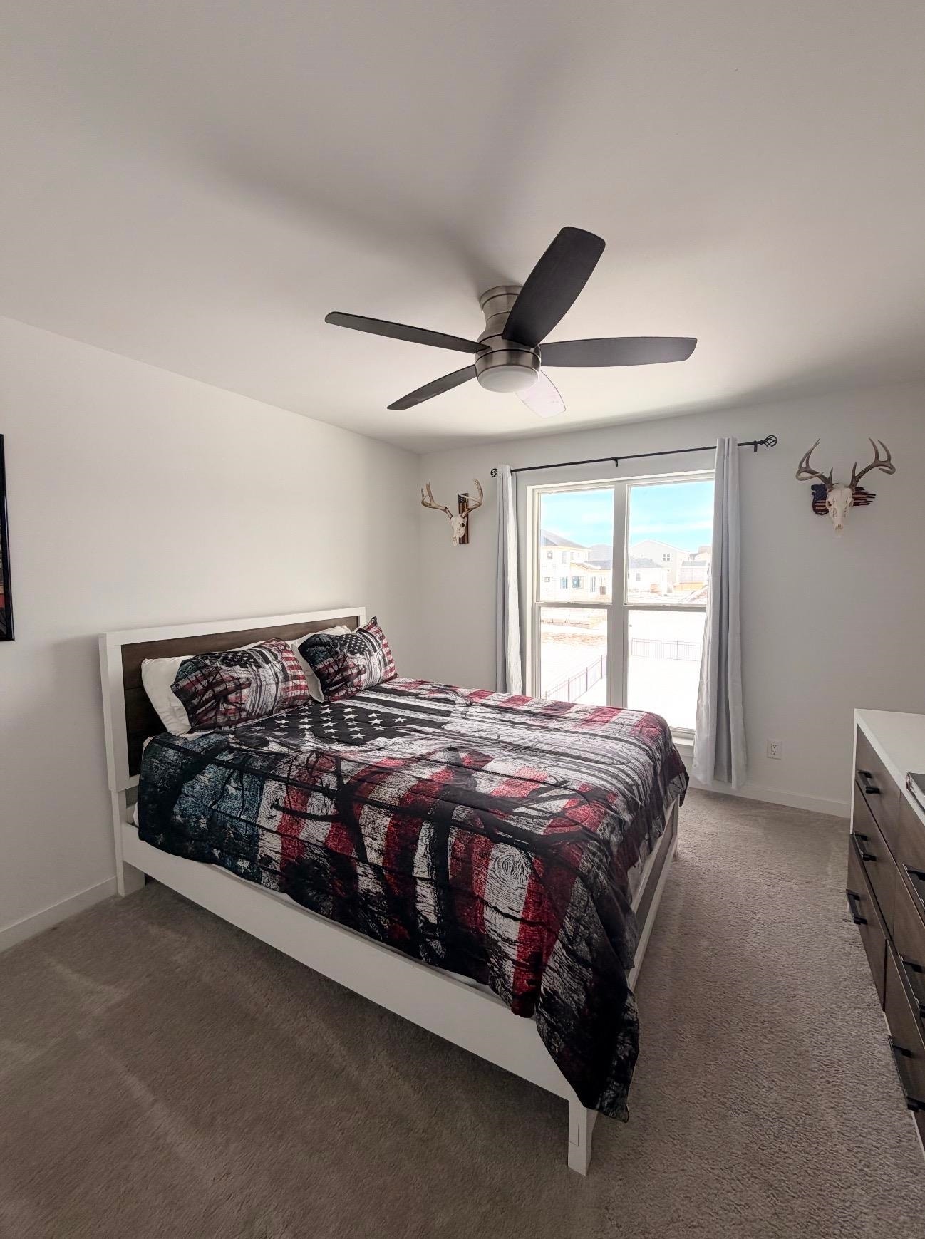 1381 N Pine Street, Sun Prairie, WI 53590-0000