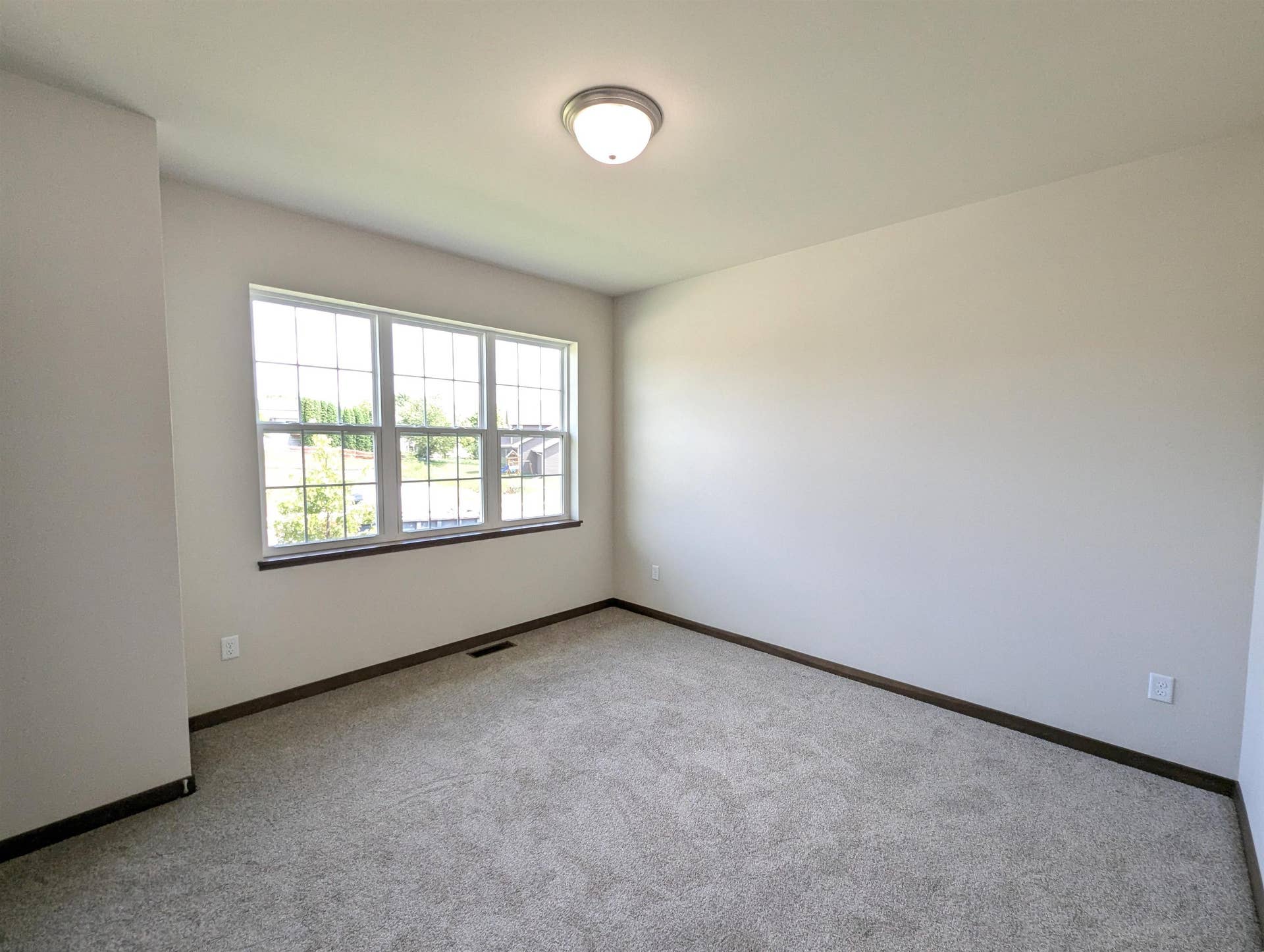 505 Spindrift Street, Mount Horeb, WI 53572