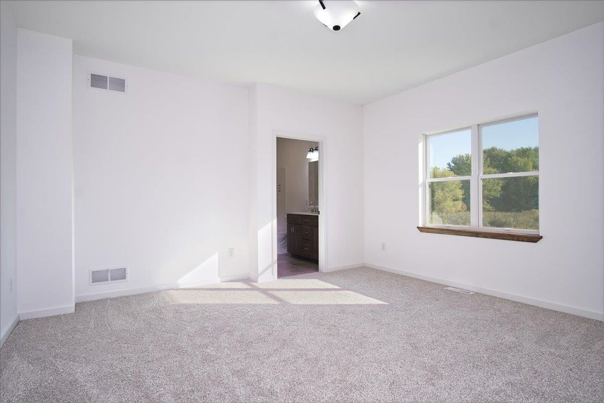 1133 Kamperschroer Way, Sun Prairie, WI 53590