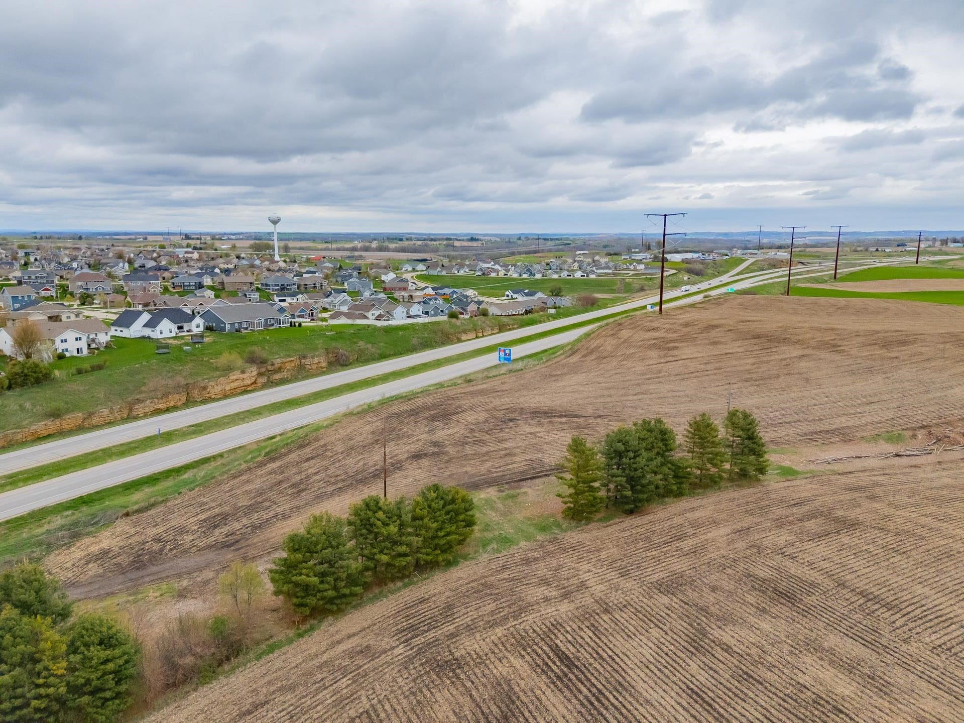 38 Ac Highway 18/151, Springdale, WI 53572-9999