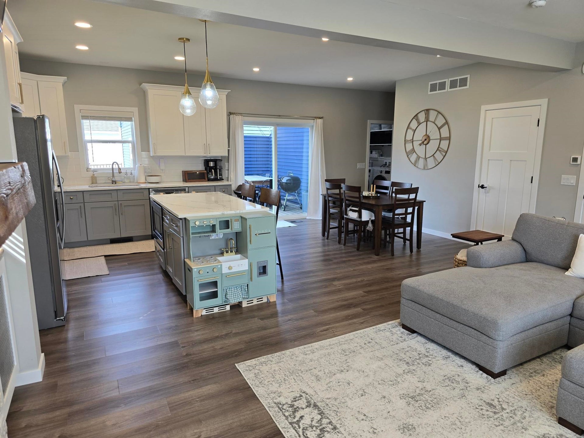 4886 Tat Soi Road, Fitchburg, WI 53711