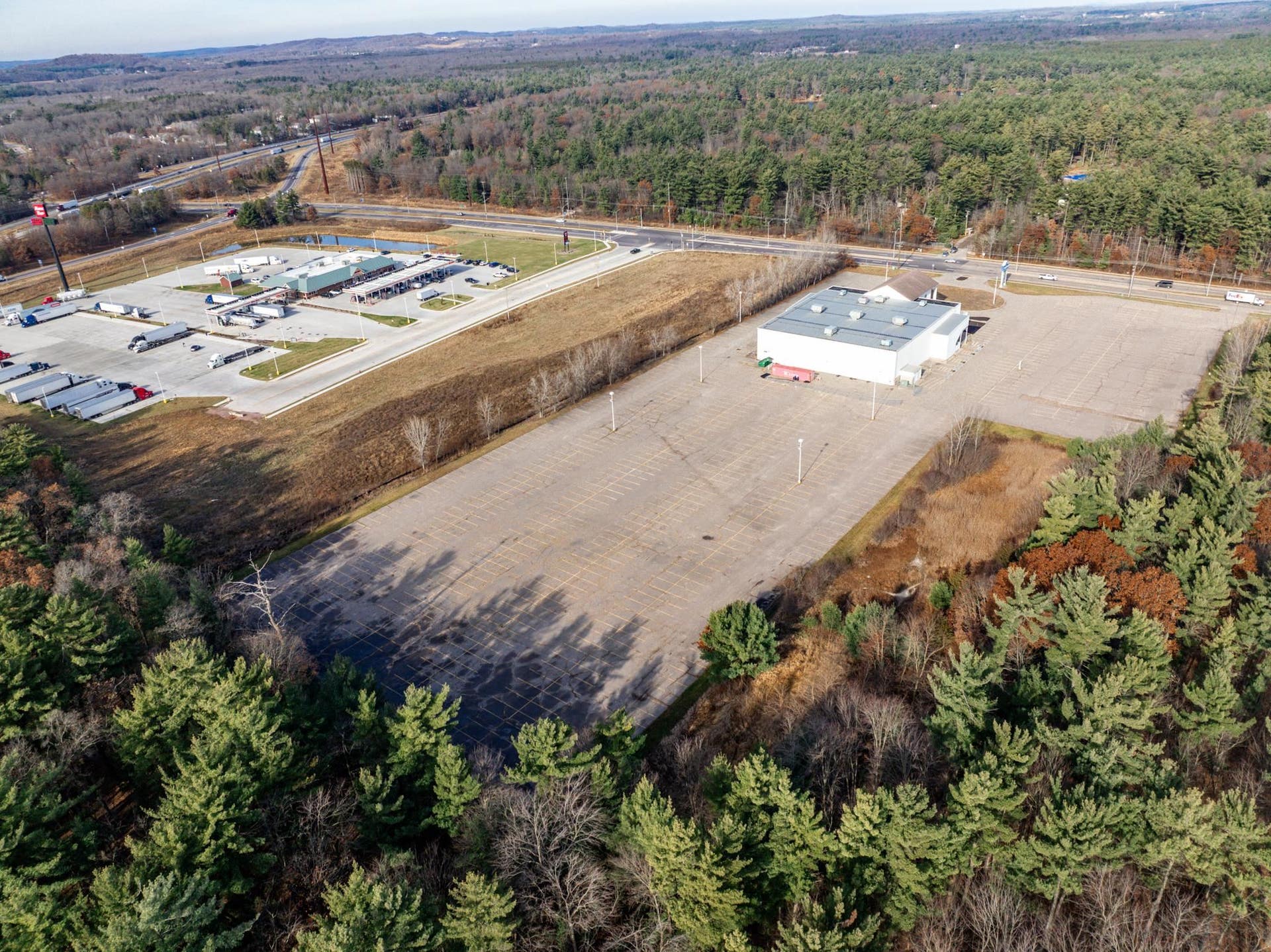 430 W Munroe Avenue, Lake Delton, WI 53965