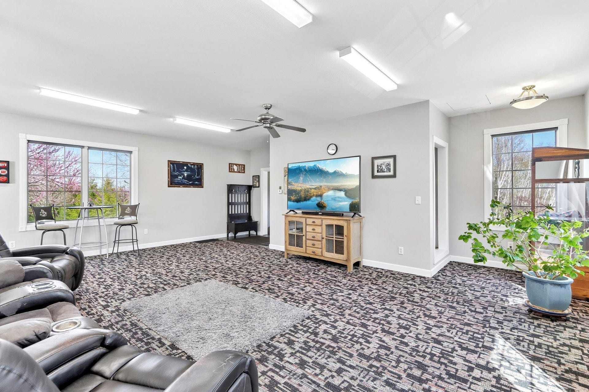 9224 Fargo Road, Springdale, WI 53572