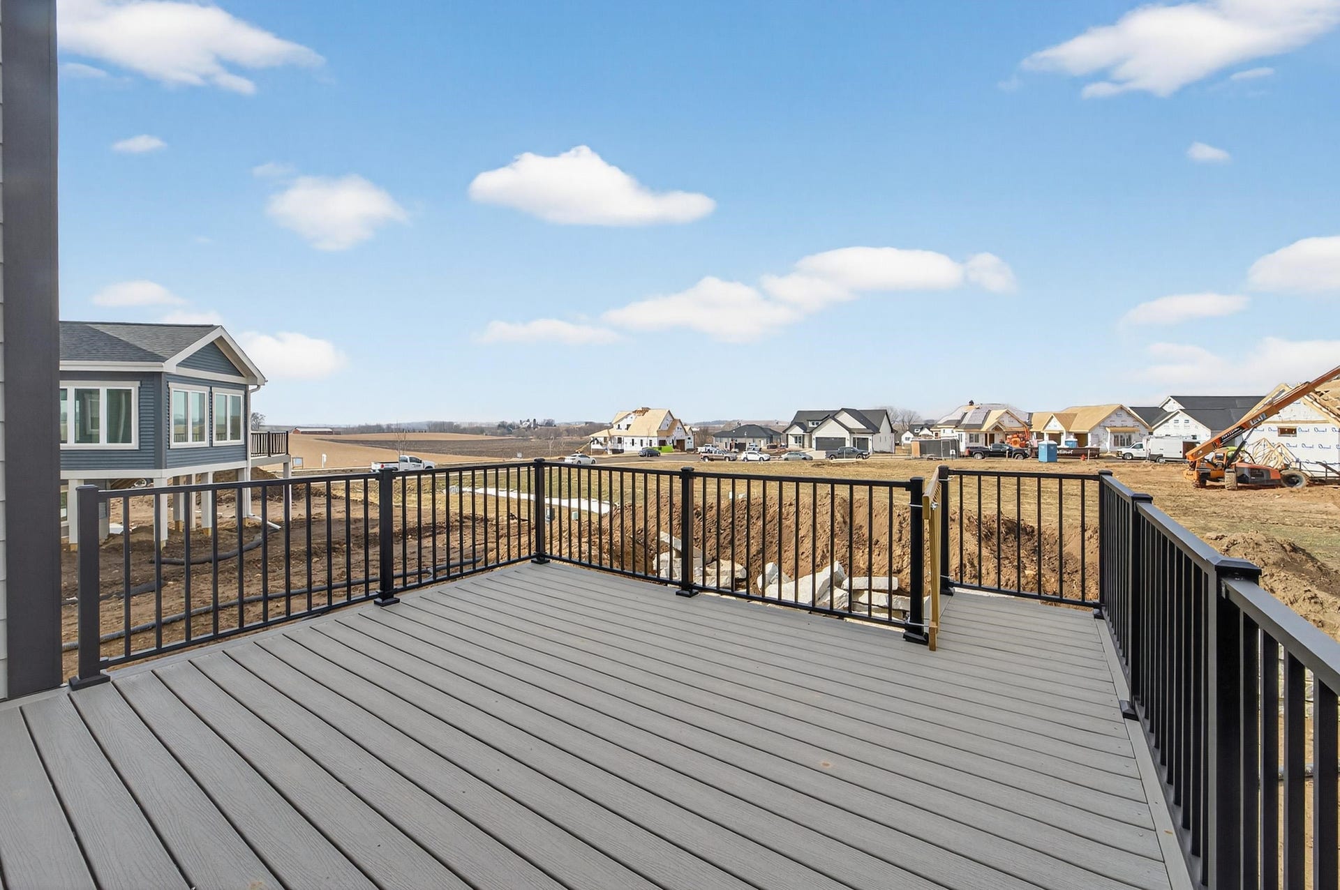 1403 Atlas Trail, Waunakee, WI 53597