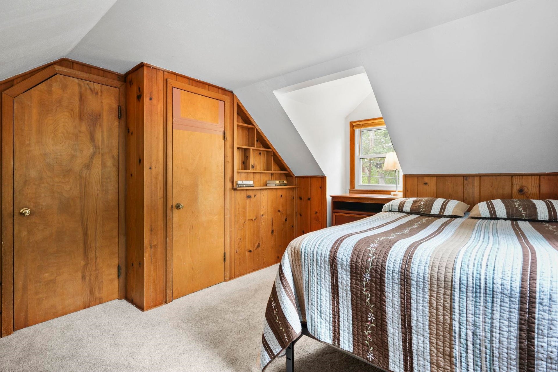 4707 Winnequah Road, Monona, WI 53716