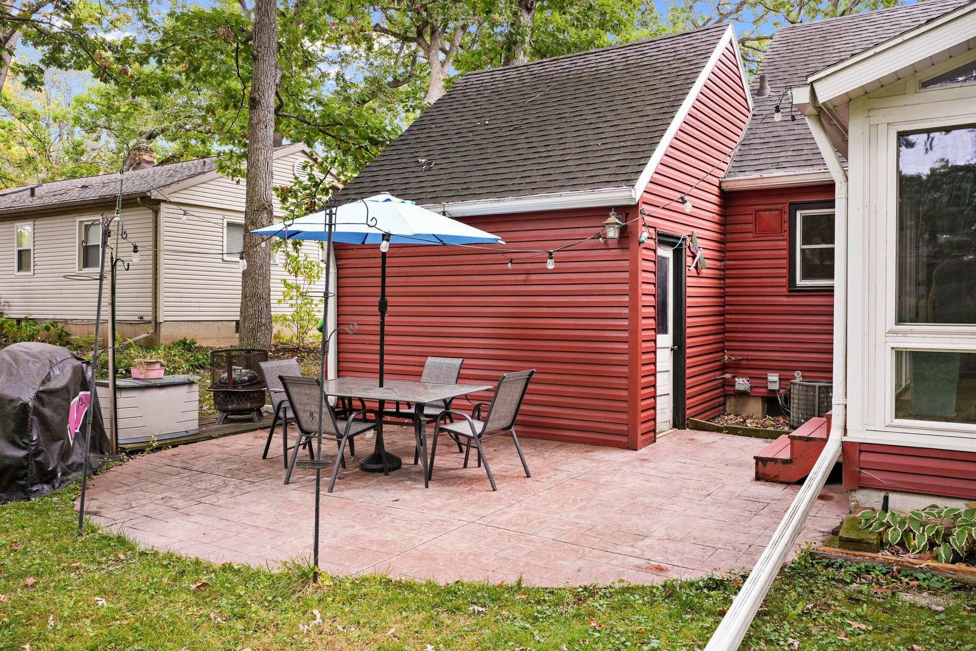 4707 Winnequah Road, Monona, WI 53716