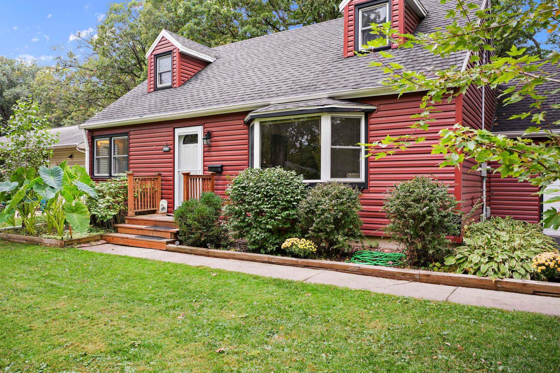 4707 Winnequah Road, Monona, WI 53716