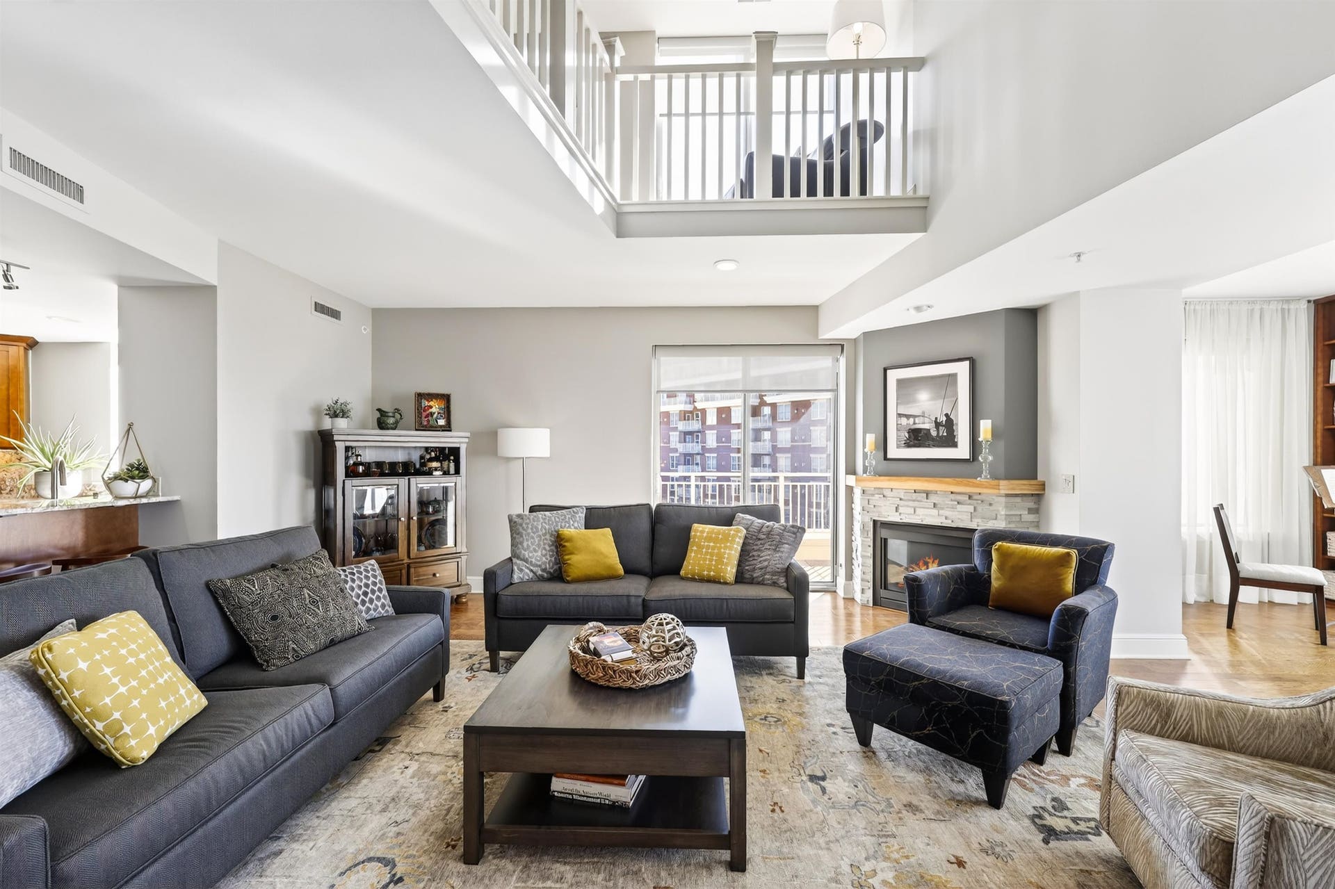 333 W Mifflin Street, #1251, Madison, WI 53703