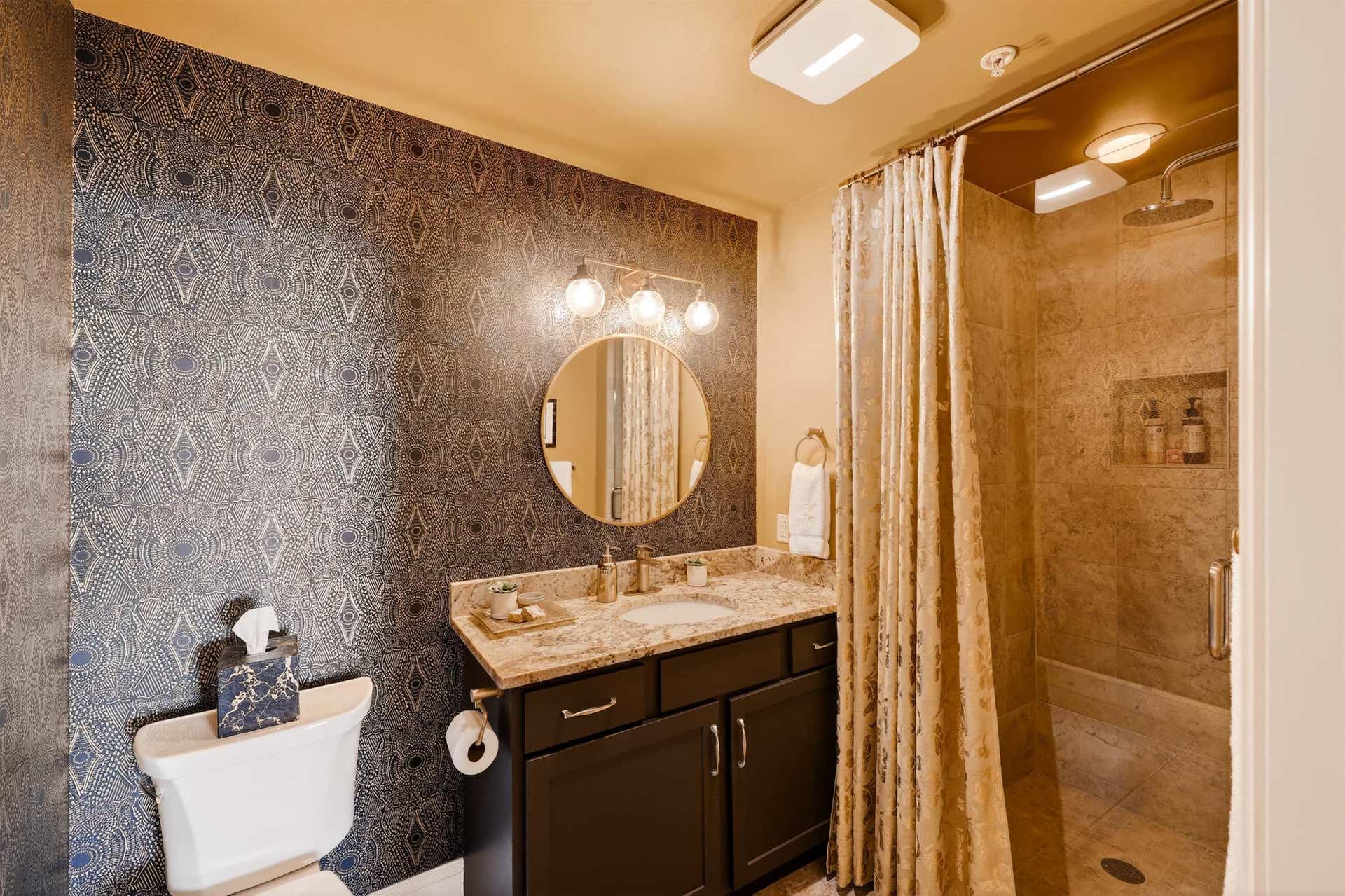 333 W Mifflin Street, #1251, Madison, WI 53703