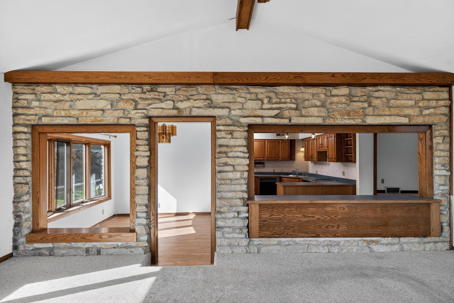 2809 Dewey Court, Middleton, WI 53562
