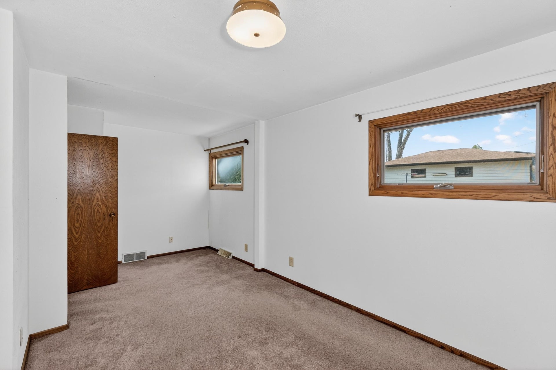 2809 Dewey Court, Middleton, WI 53562