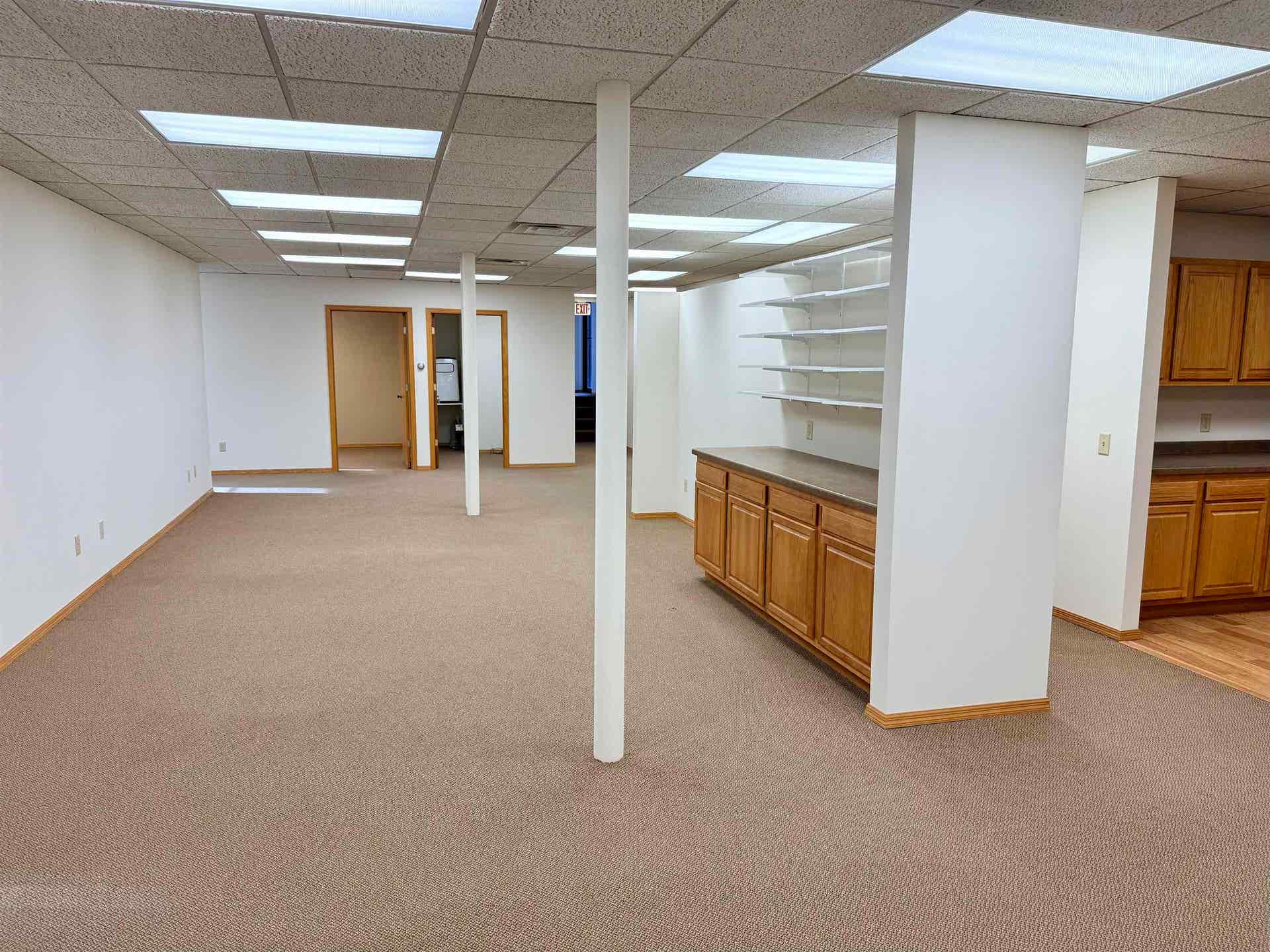 1424 N High Point Road, #1424, Middleton, WI 53562
