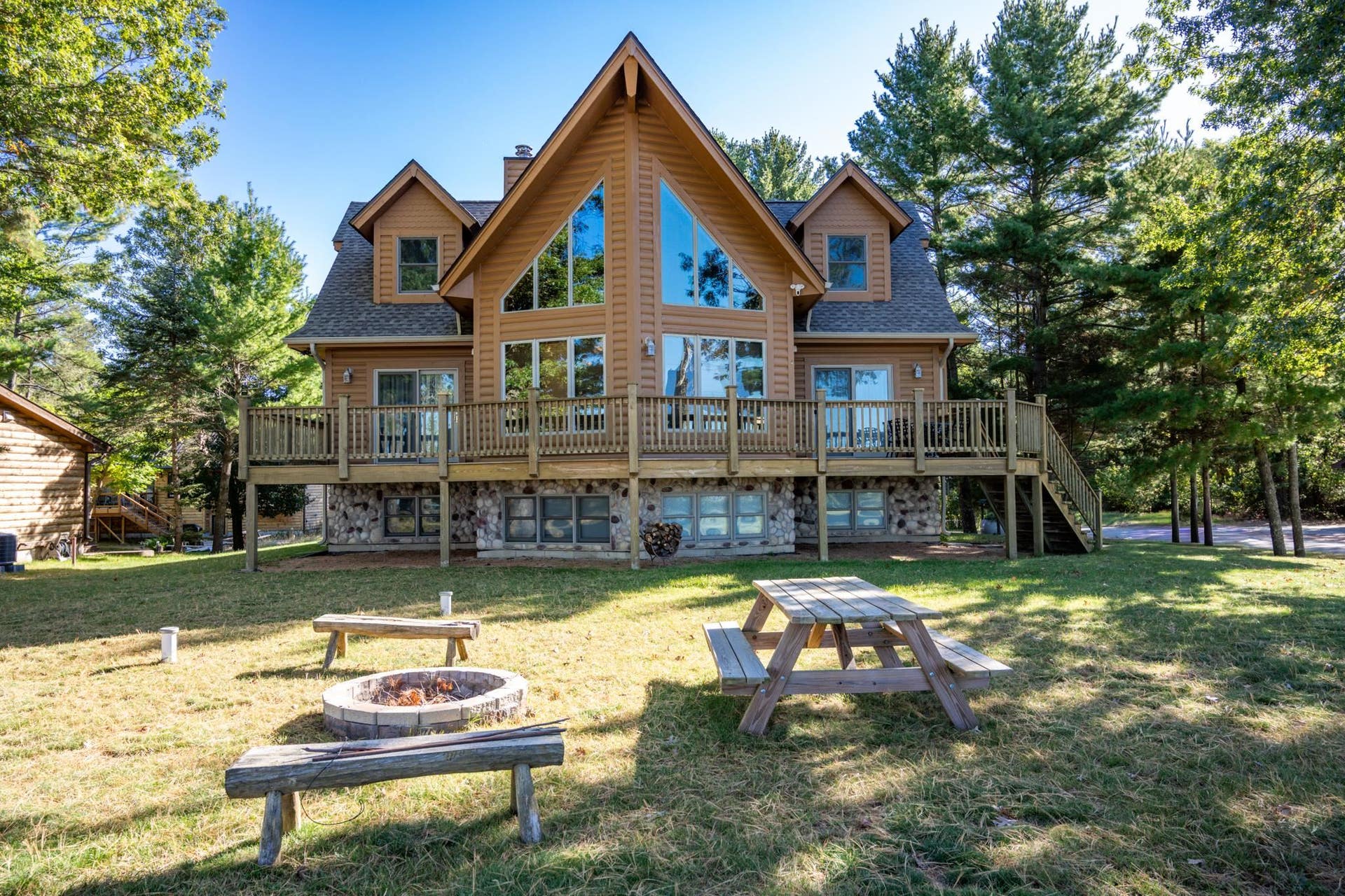 1948 Hill Avenue, Quincy, WI 53934