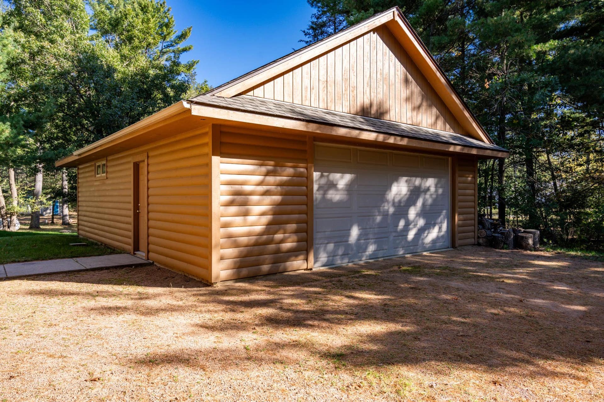 1948 Hill Avenue, Quincy, WI 53934
