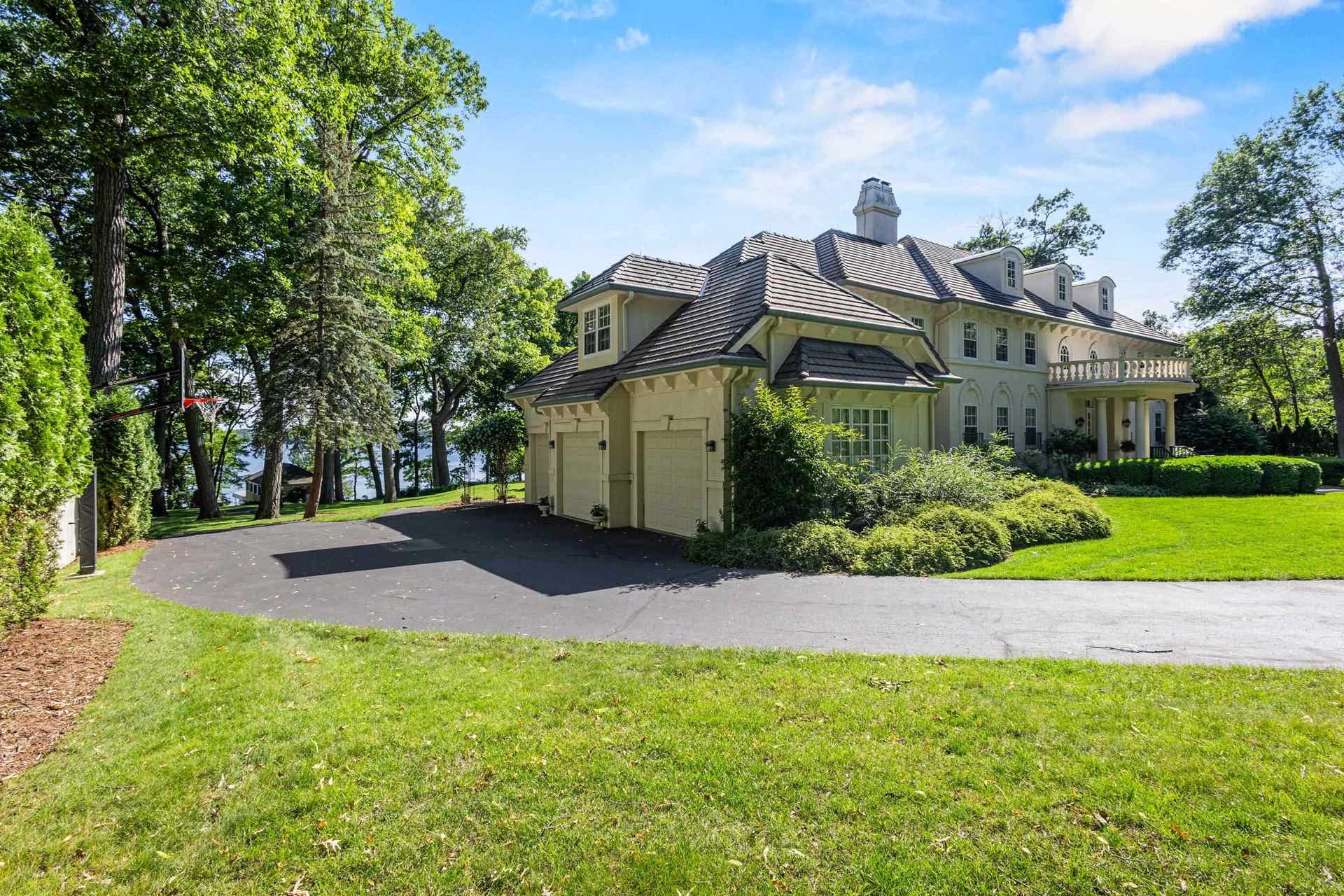 565 Illinois Avenue, Green Lake, WI 54941