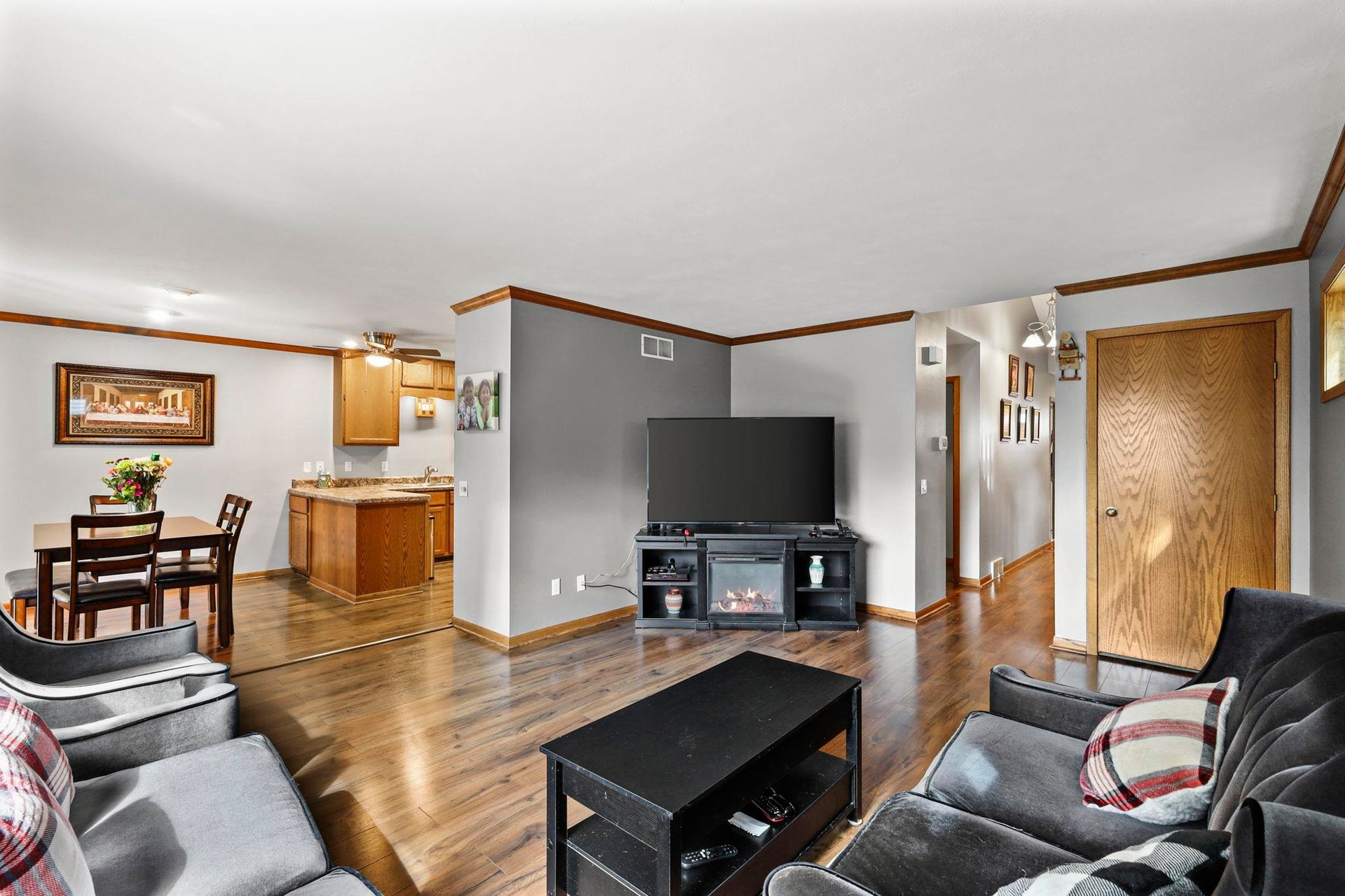 230 White Tail Drive, Sun Prairie, WI 53590