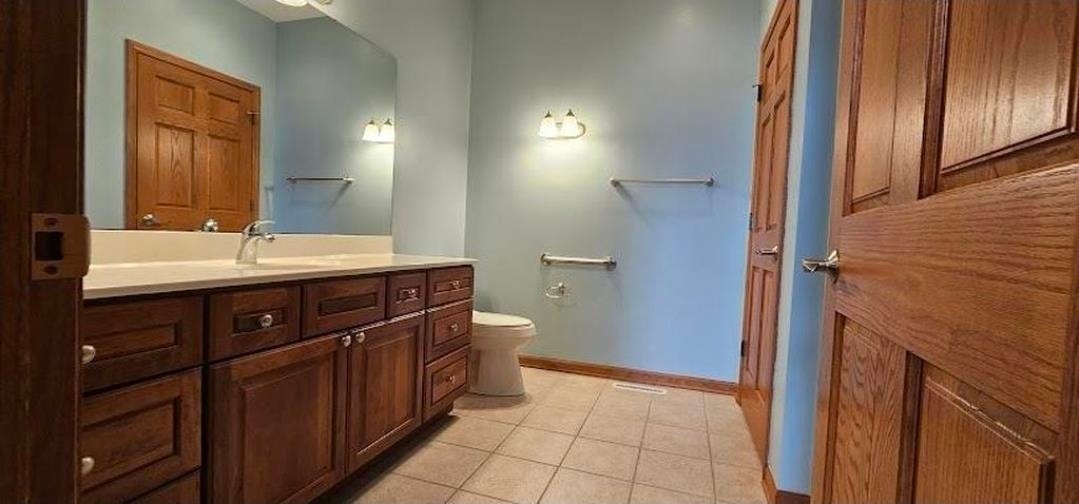 440 Grandview Drive, Waunakee, WI 53597-2823